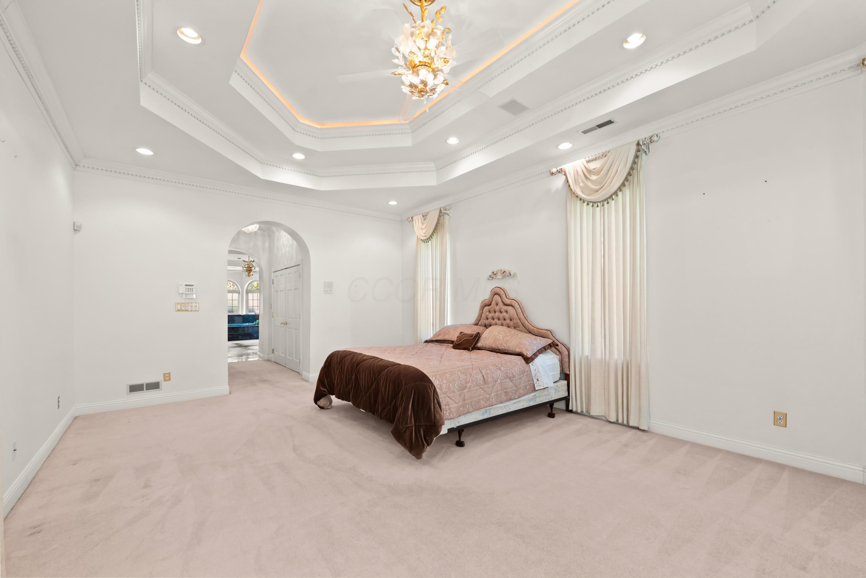16 River Street Property Photo 48
