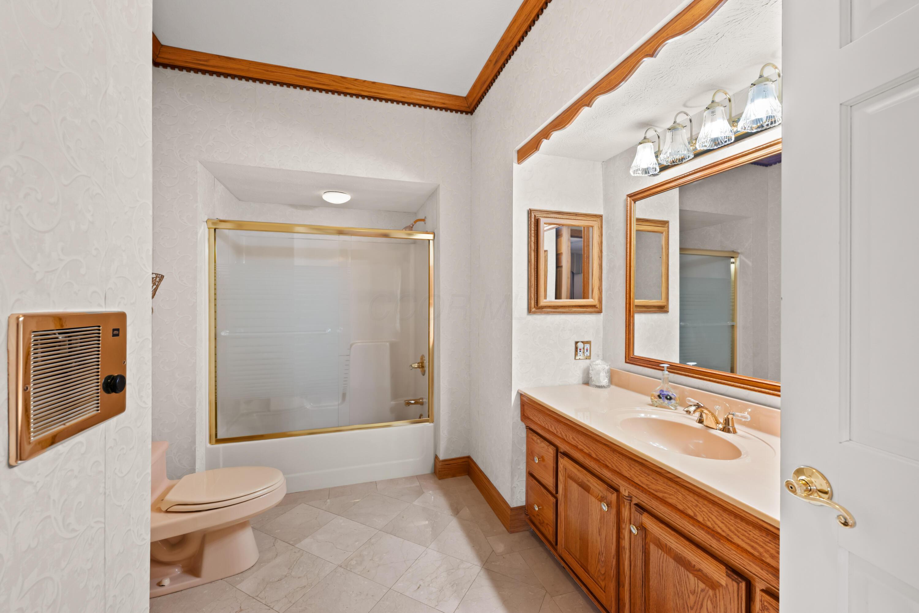 16 River Street Property Photo 55