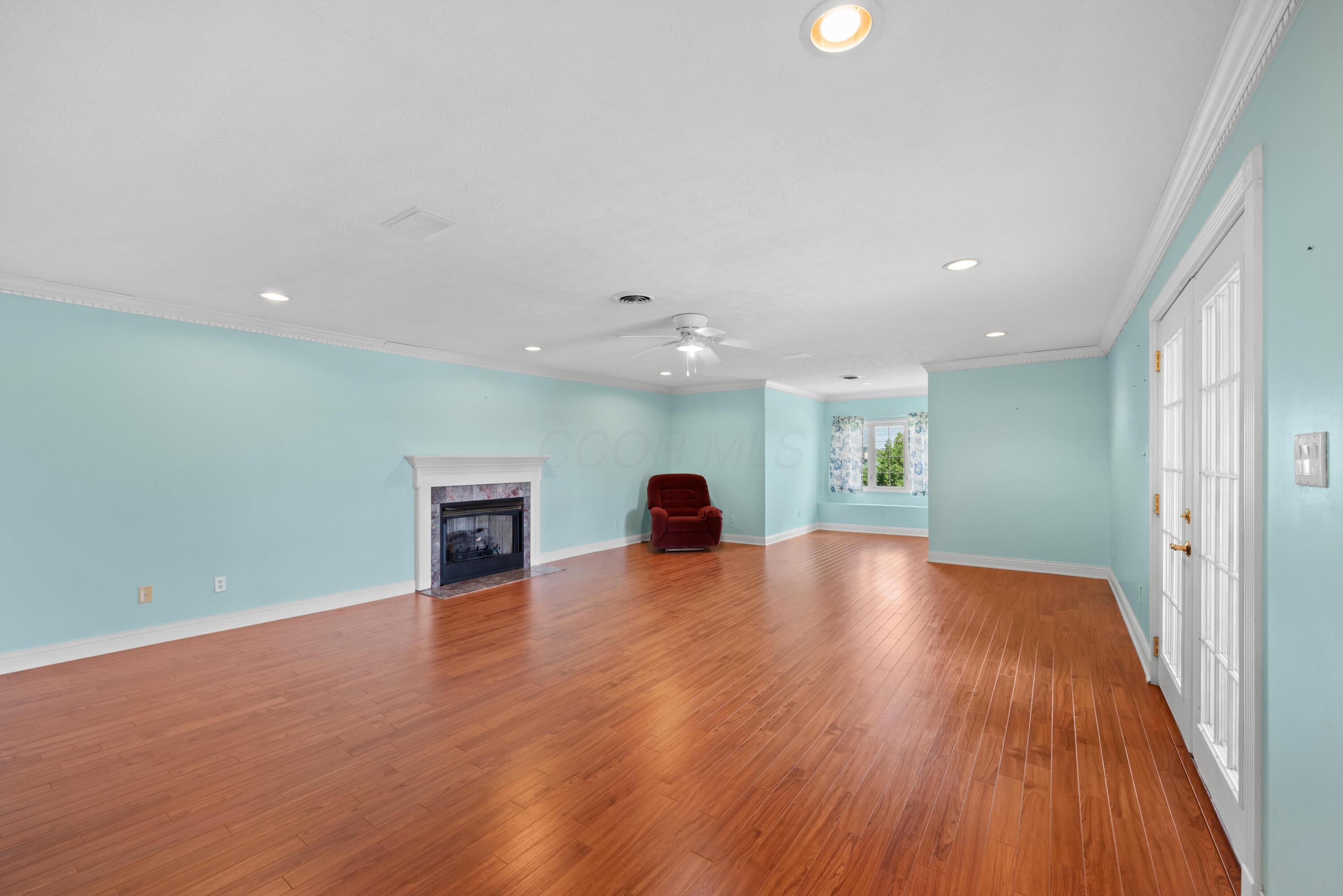 16 River Street Property Photo 57