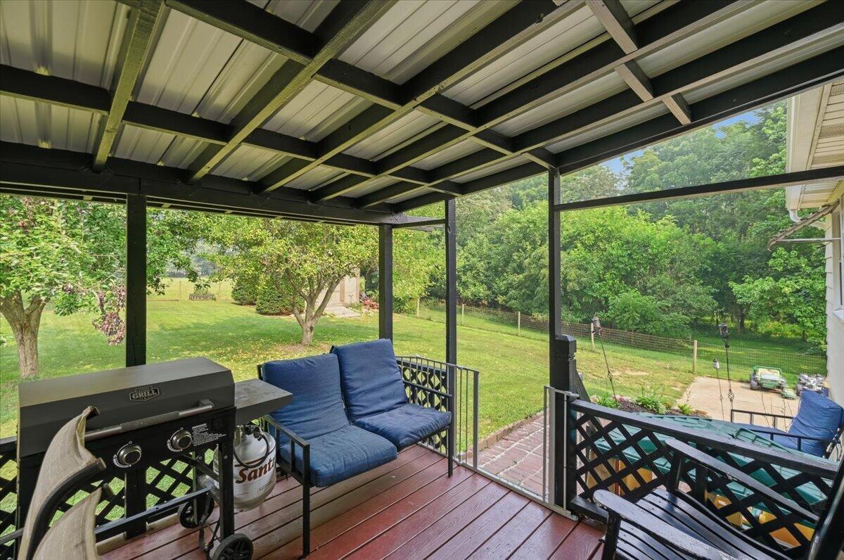 605 Snyder Drive Property Photo 29