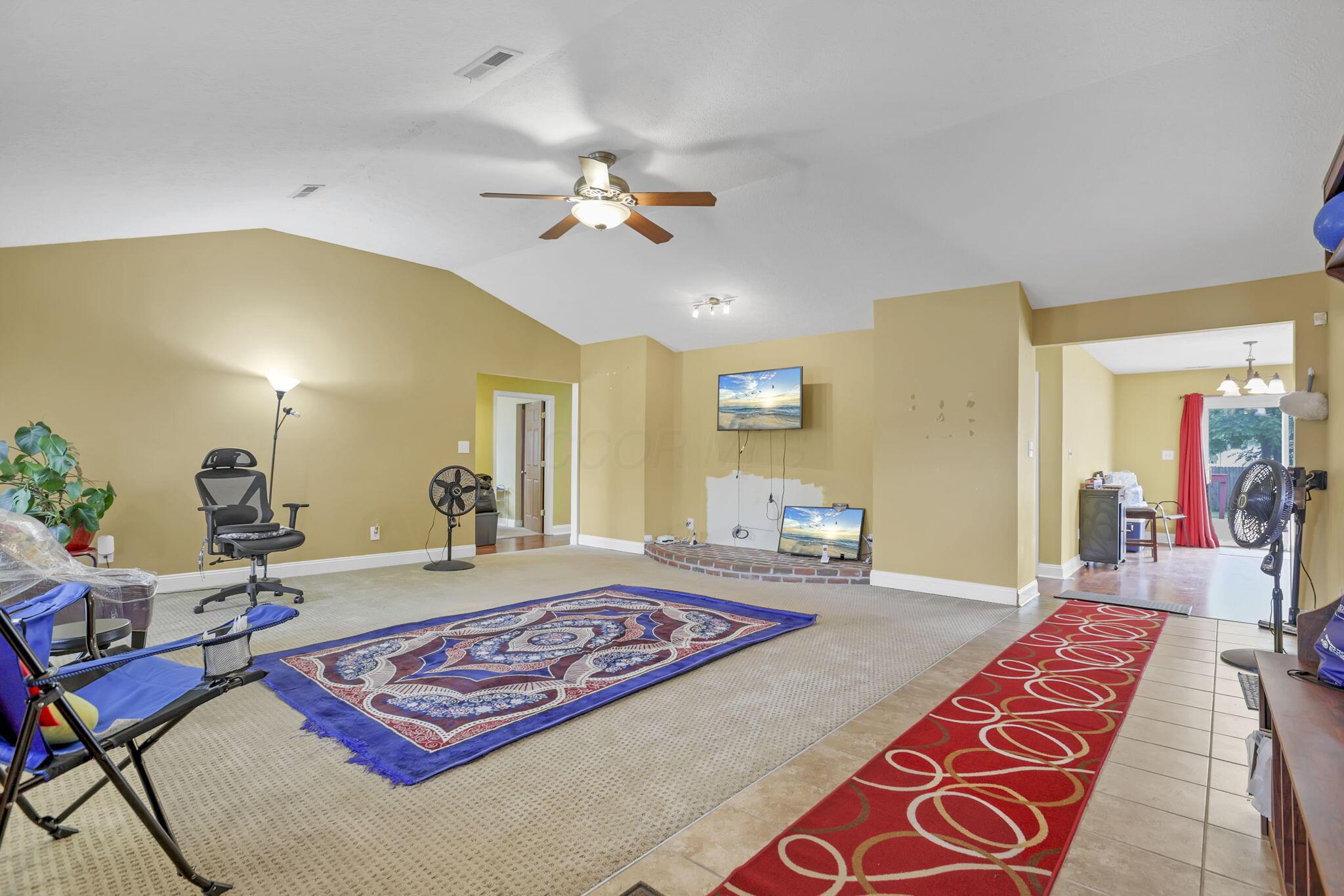 936 Binns Boulevard Property Photo 7