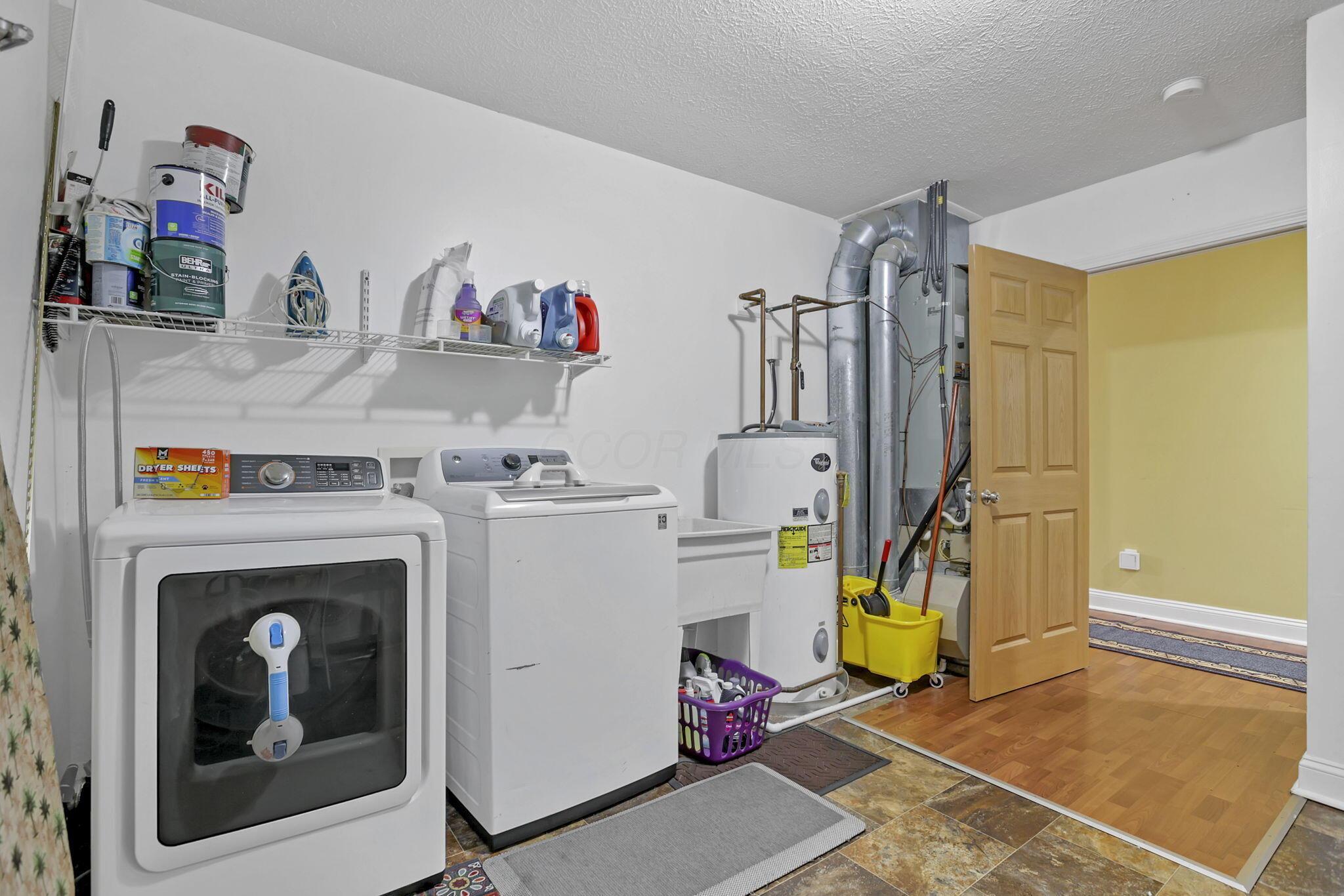 936 Binns Boulevard Property Photo 26