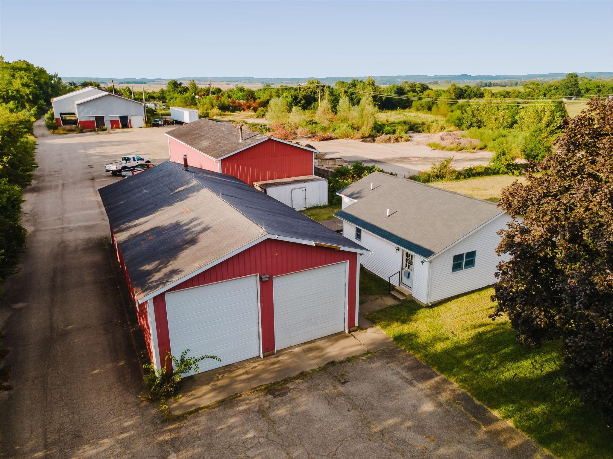 226034859 Property Photo 1