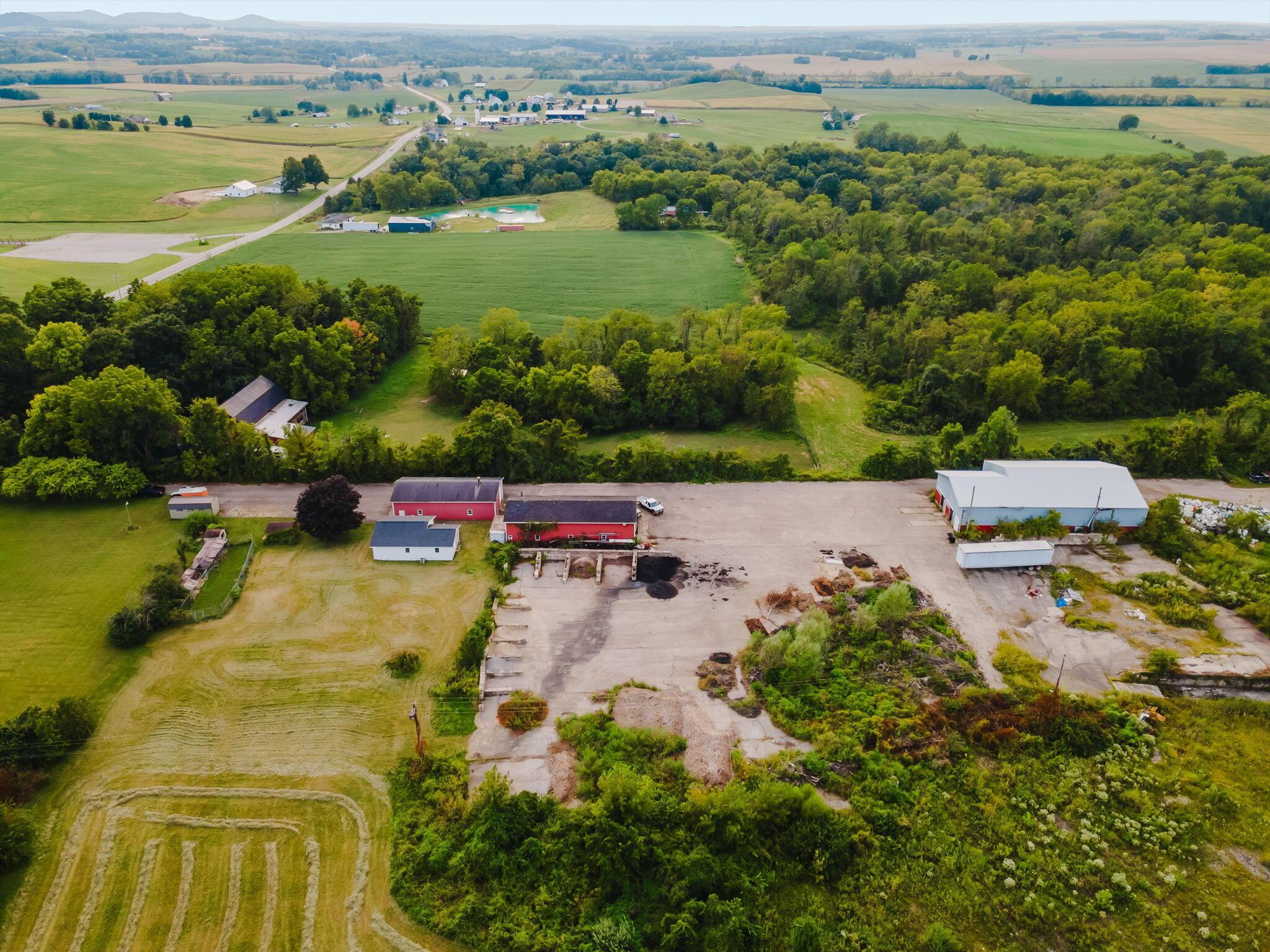 226034859 Property Photo 6