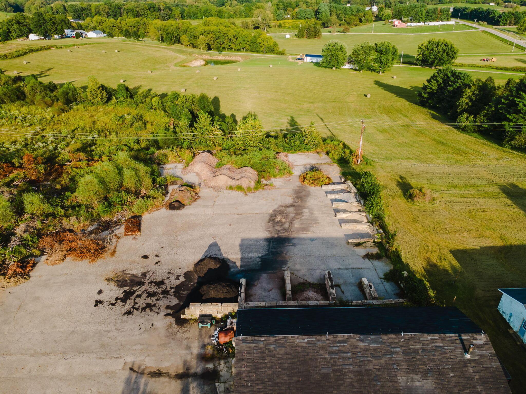 226034859 Property Photo 12