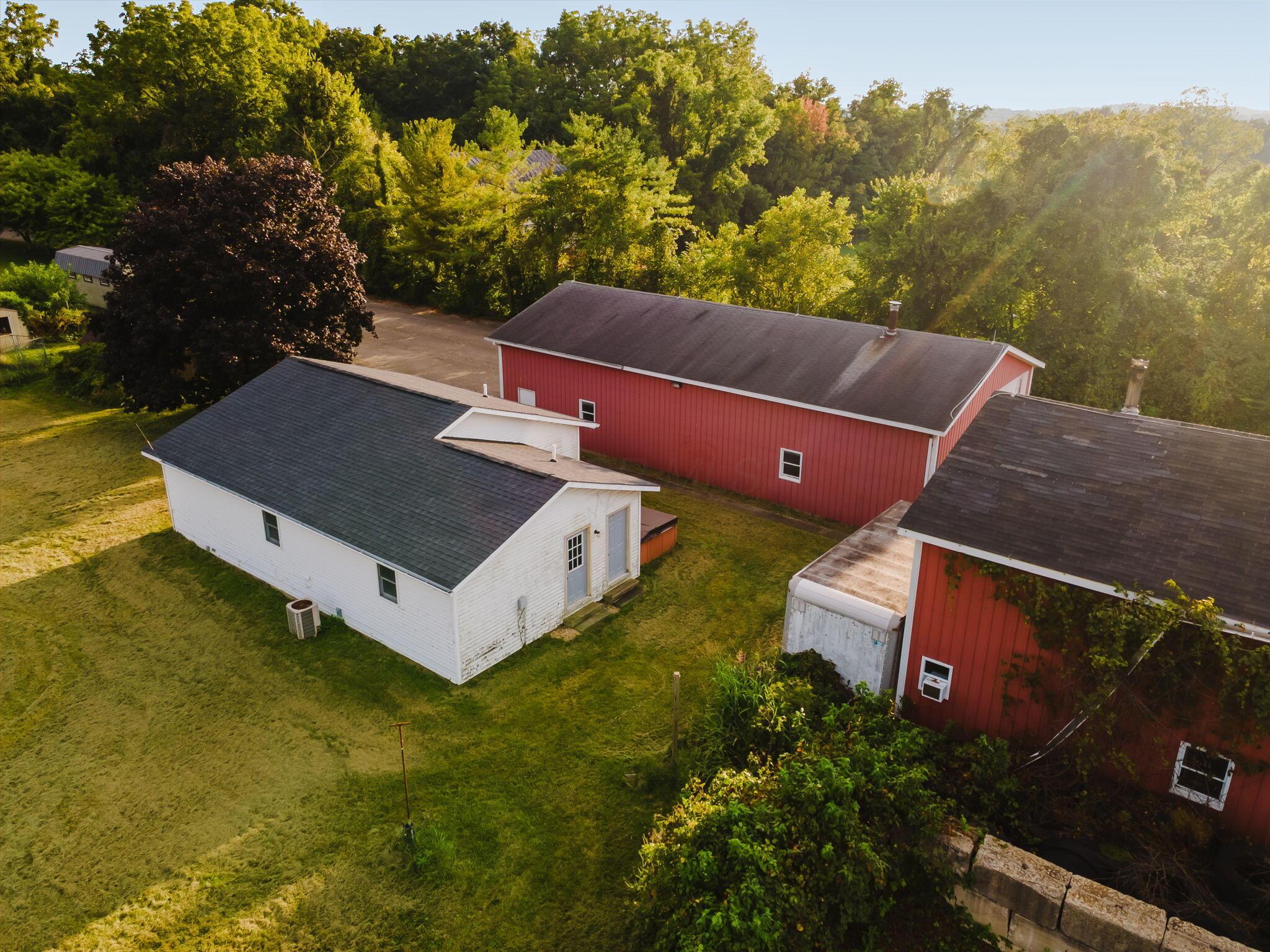 226034859 Property Photo 17