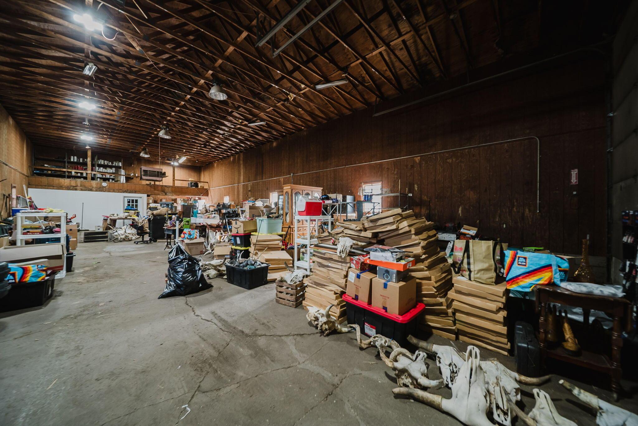 226034859 Property Photo 26