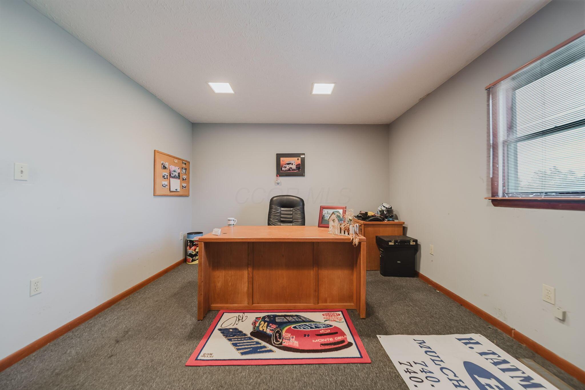 226034859 Property Photo 45