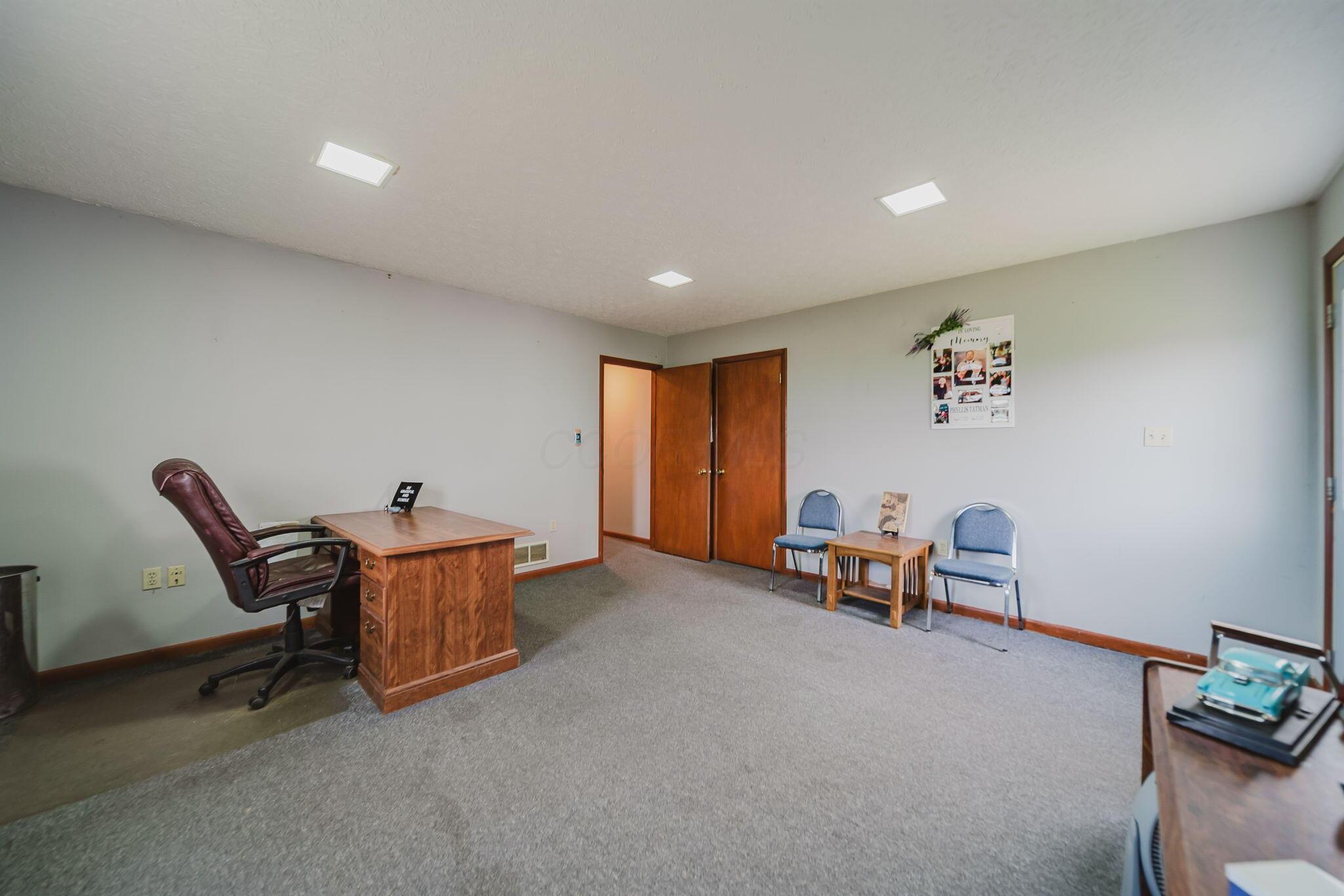 226034859 Property Photo 50