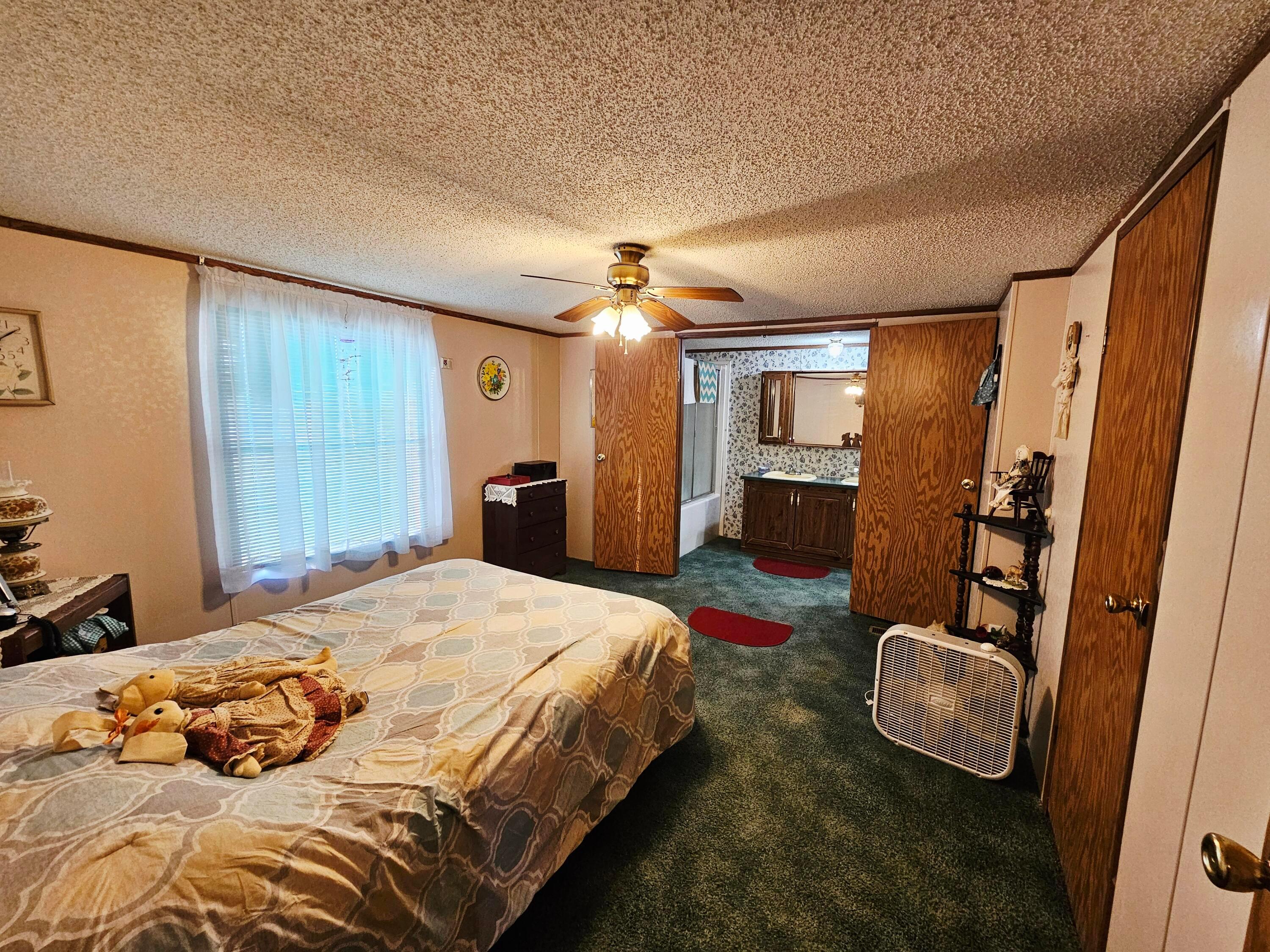 678 Robinson Road Se Property Photo 20