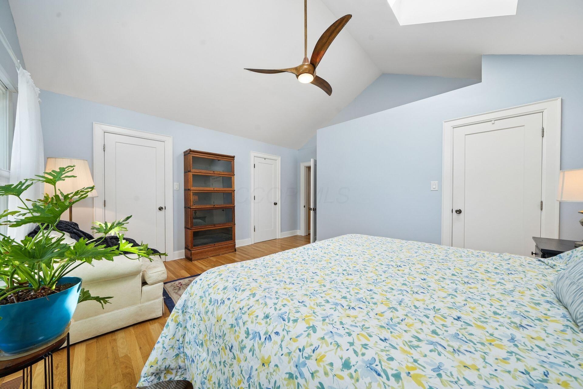 755 S Roosevelt Avenue Property Photo 32