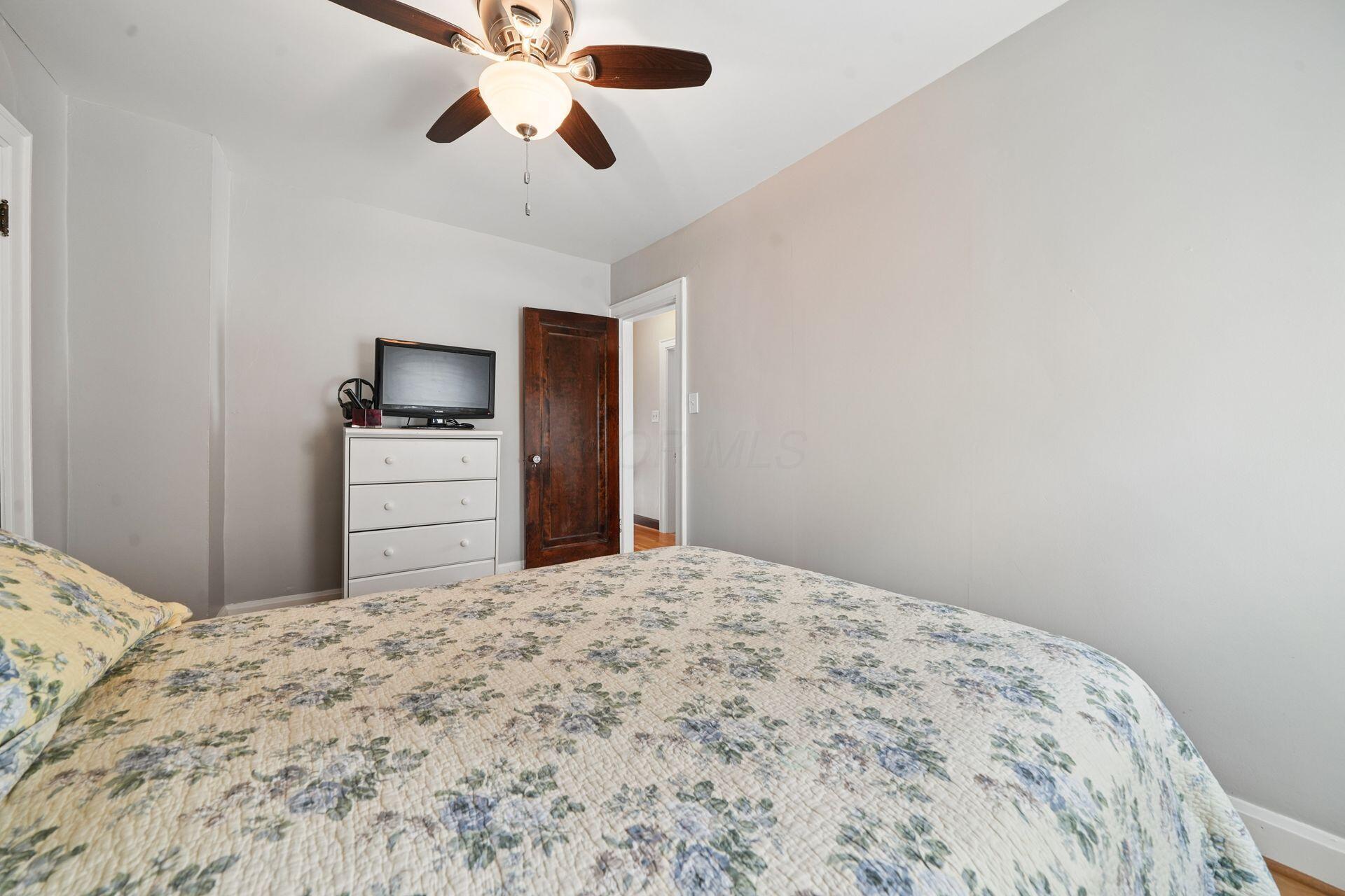 755 S Roosevelt Avenue Property Photo 43