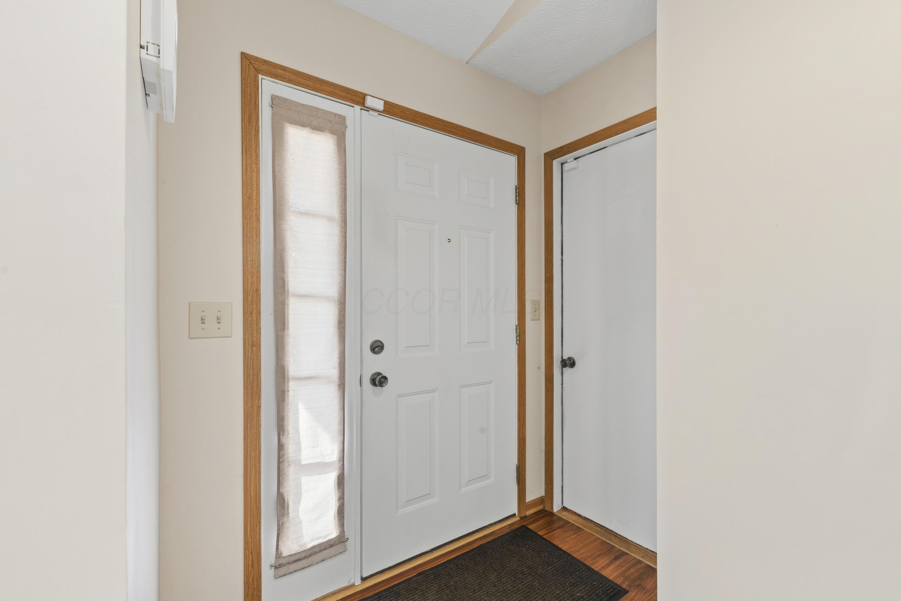4666 Burkeshire Drive Property Photo 4