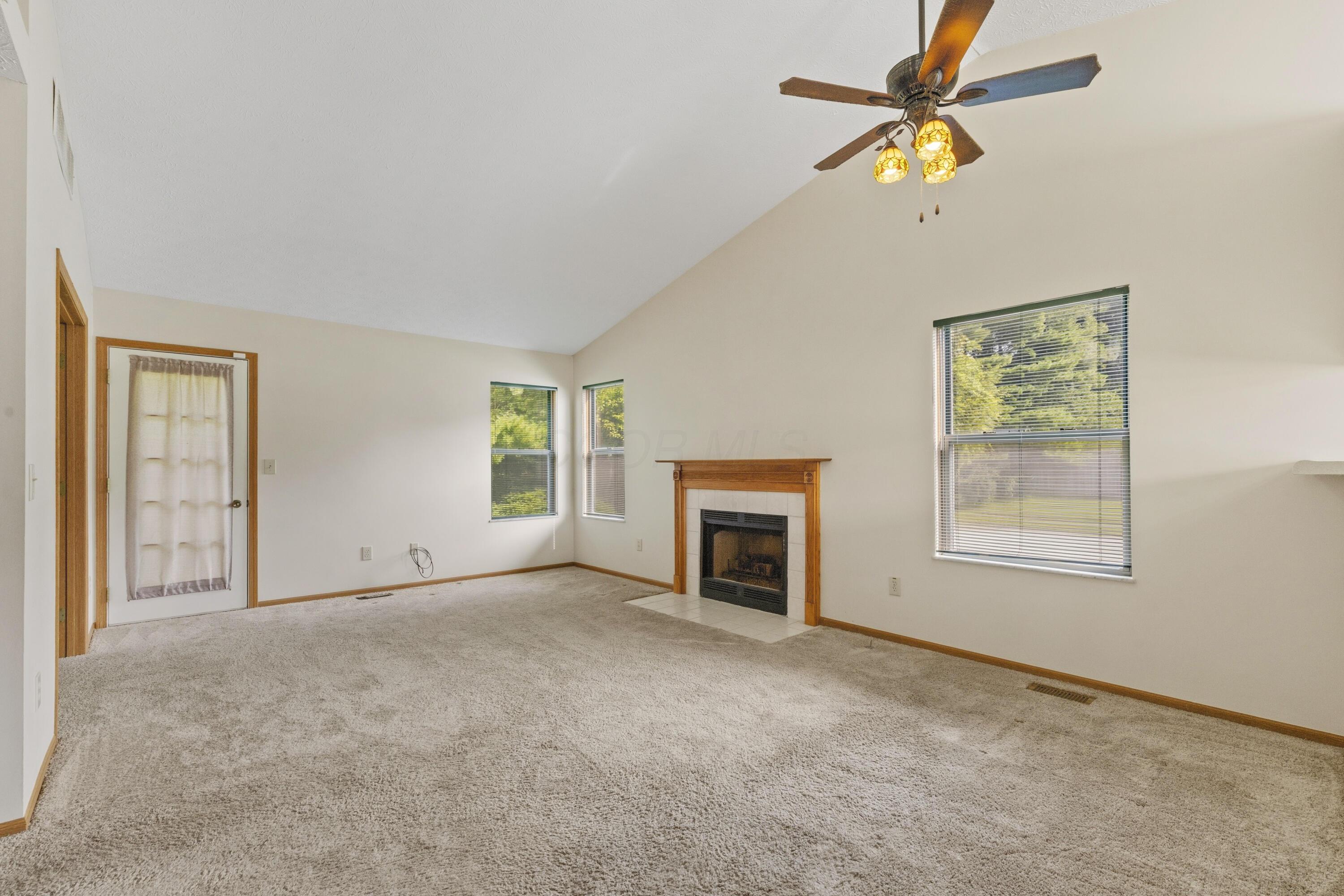 4666 Burkeshire Drive Property Photo 11