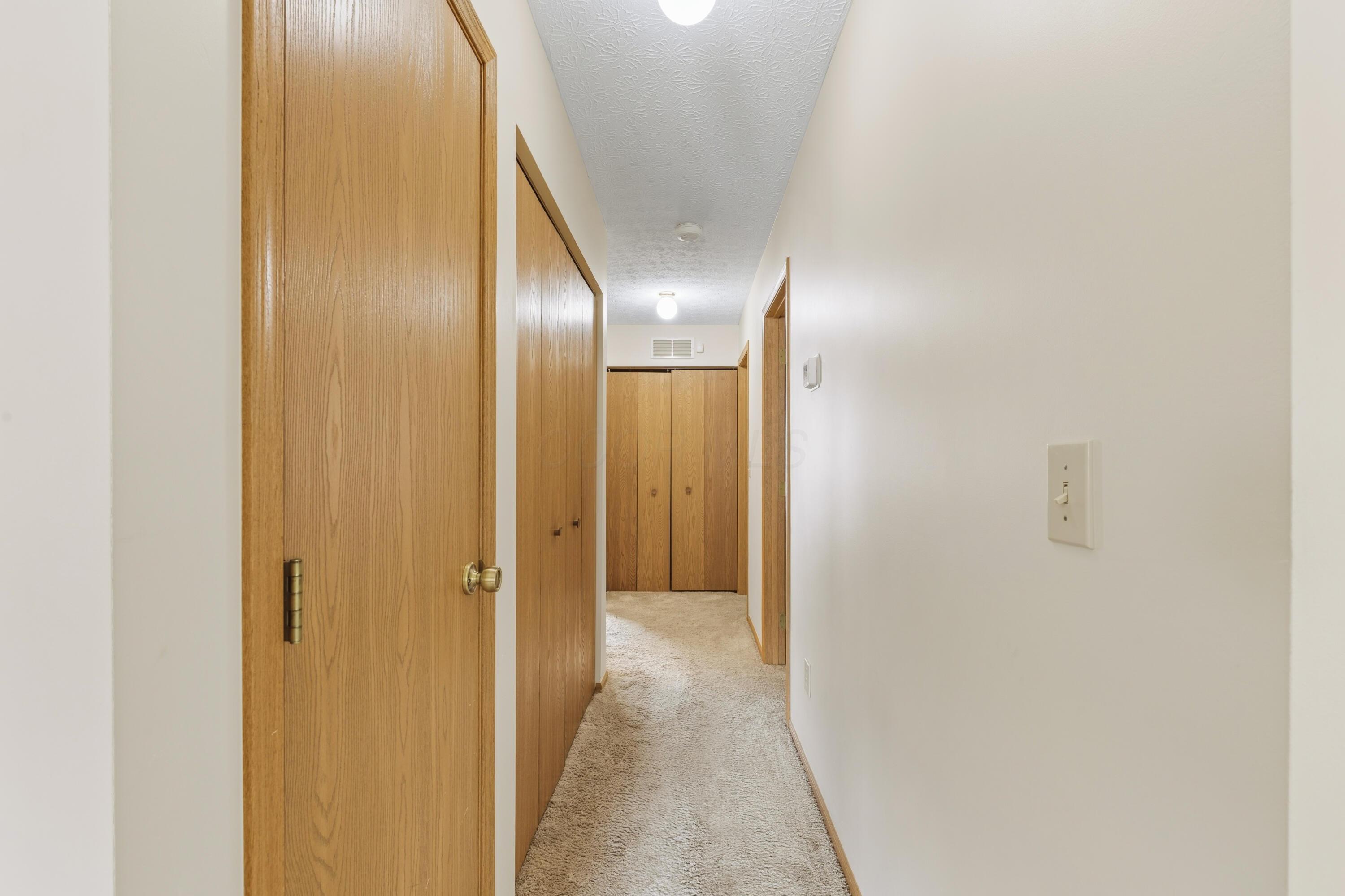 4666 Burkeshire Drive Property Photo 17