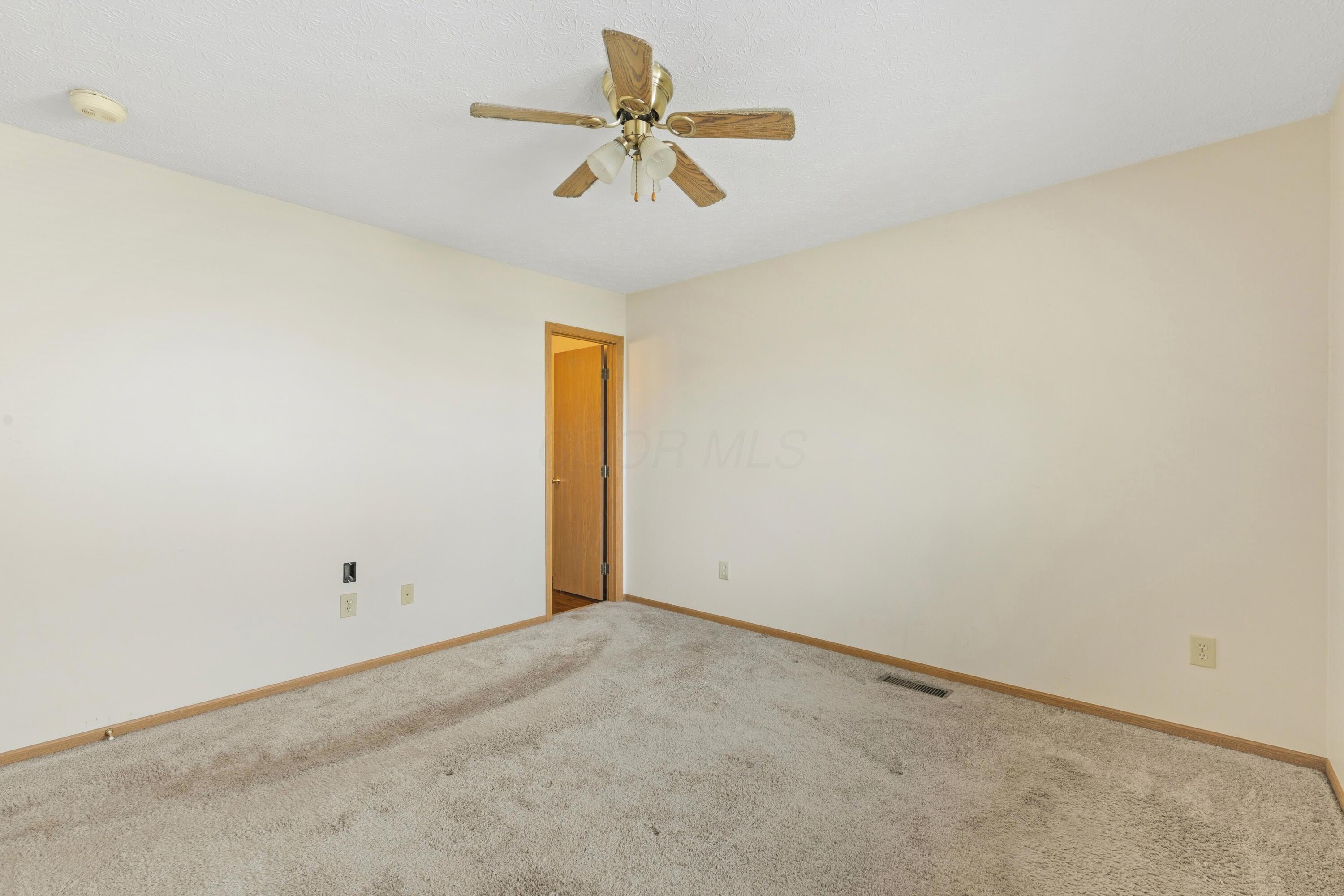 4666 Burkeshire Drive Property Photo 23