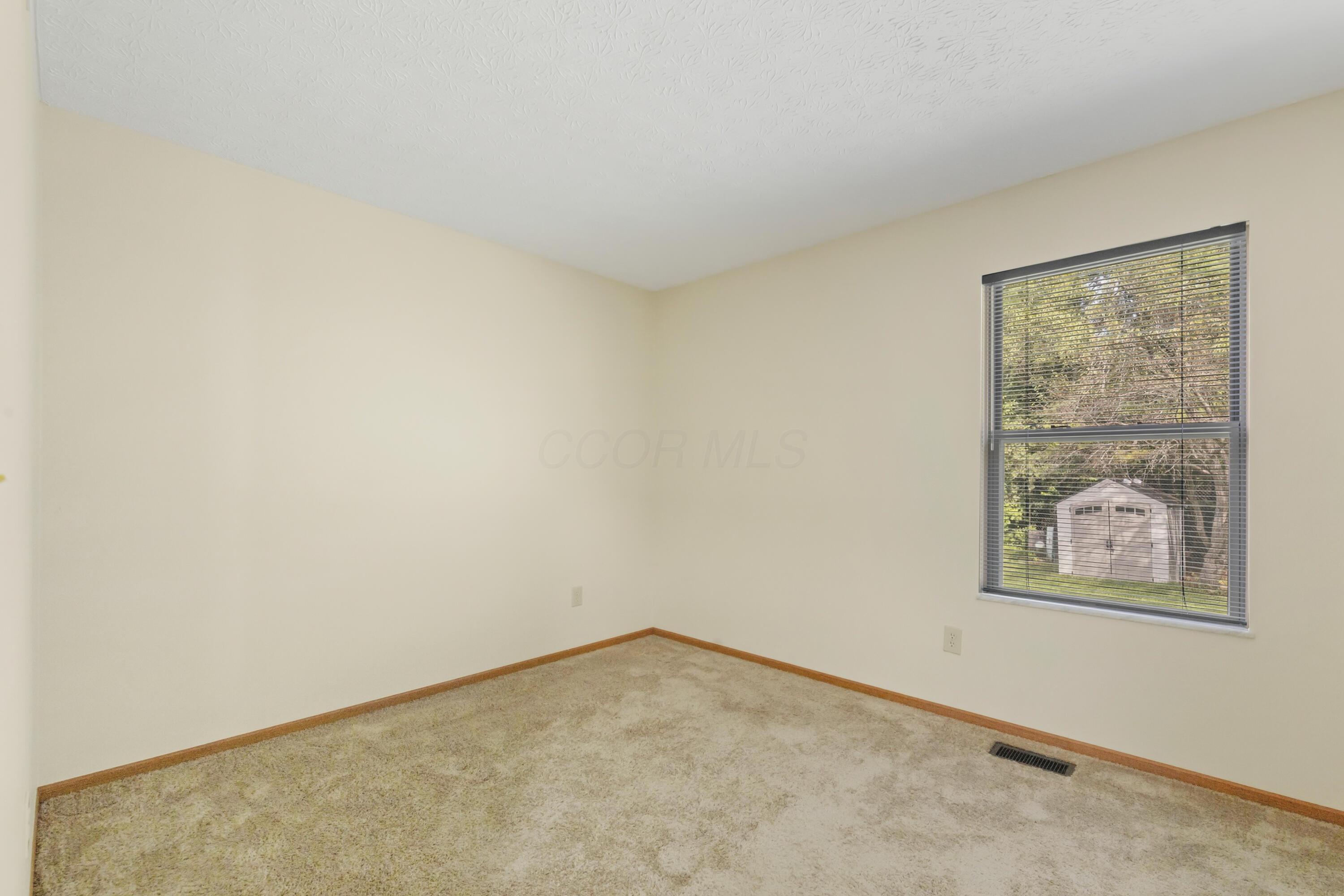 4666 Burkeshire Drive Property Photo 26