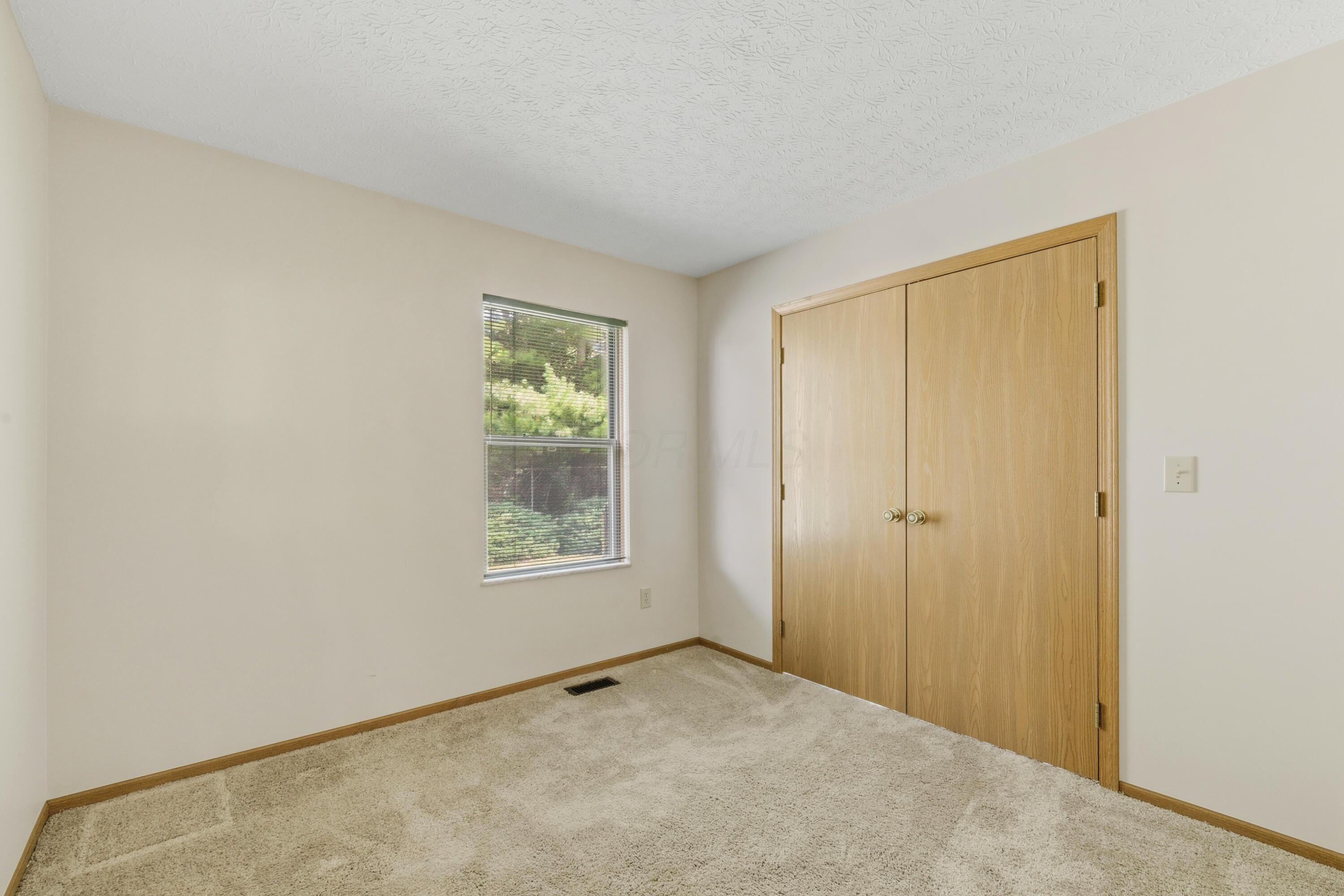 4666 Burkeshire Drive Property Photo 30