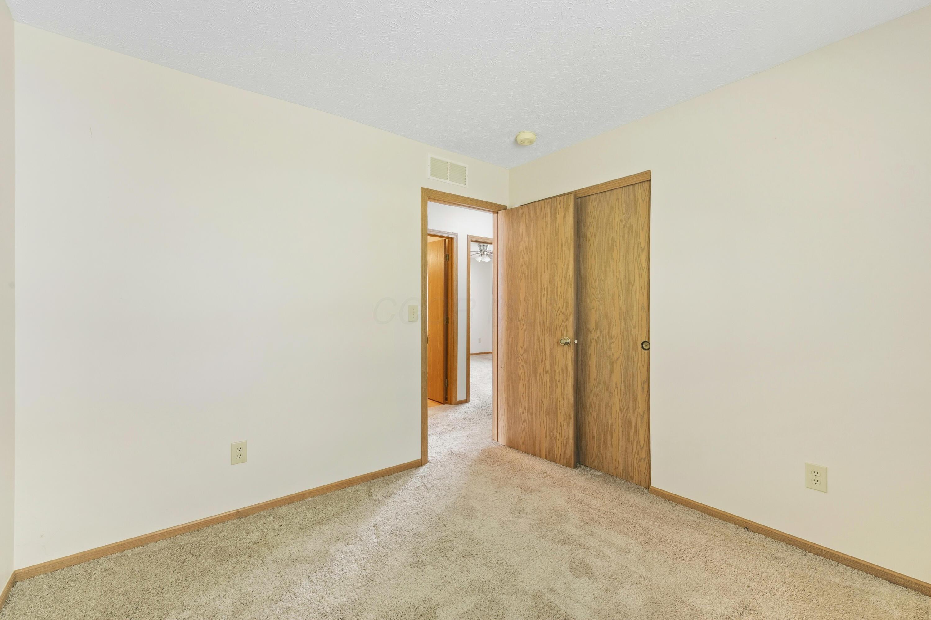 4666 Burkeshire Drive Property Photo 32