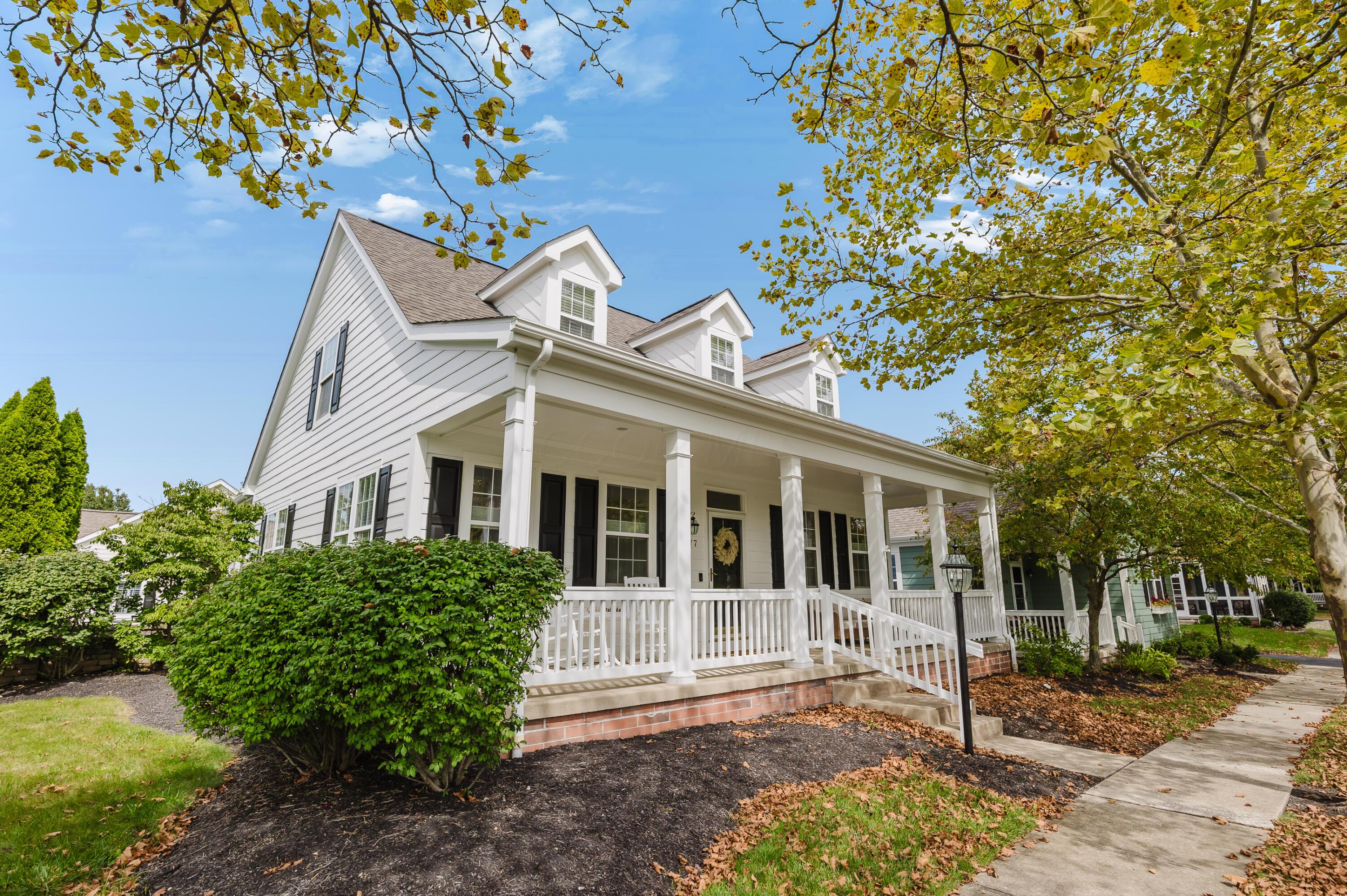 7677 Scioto Ridge Drive Property Photo 4