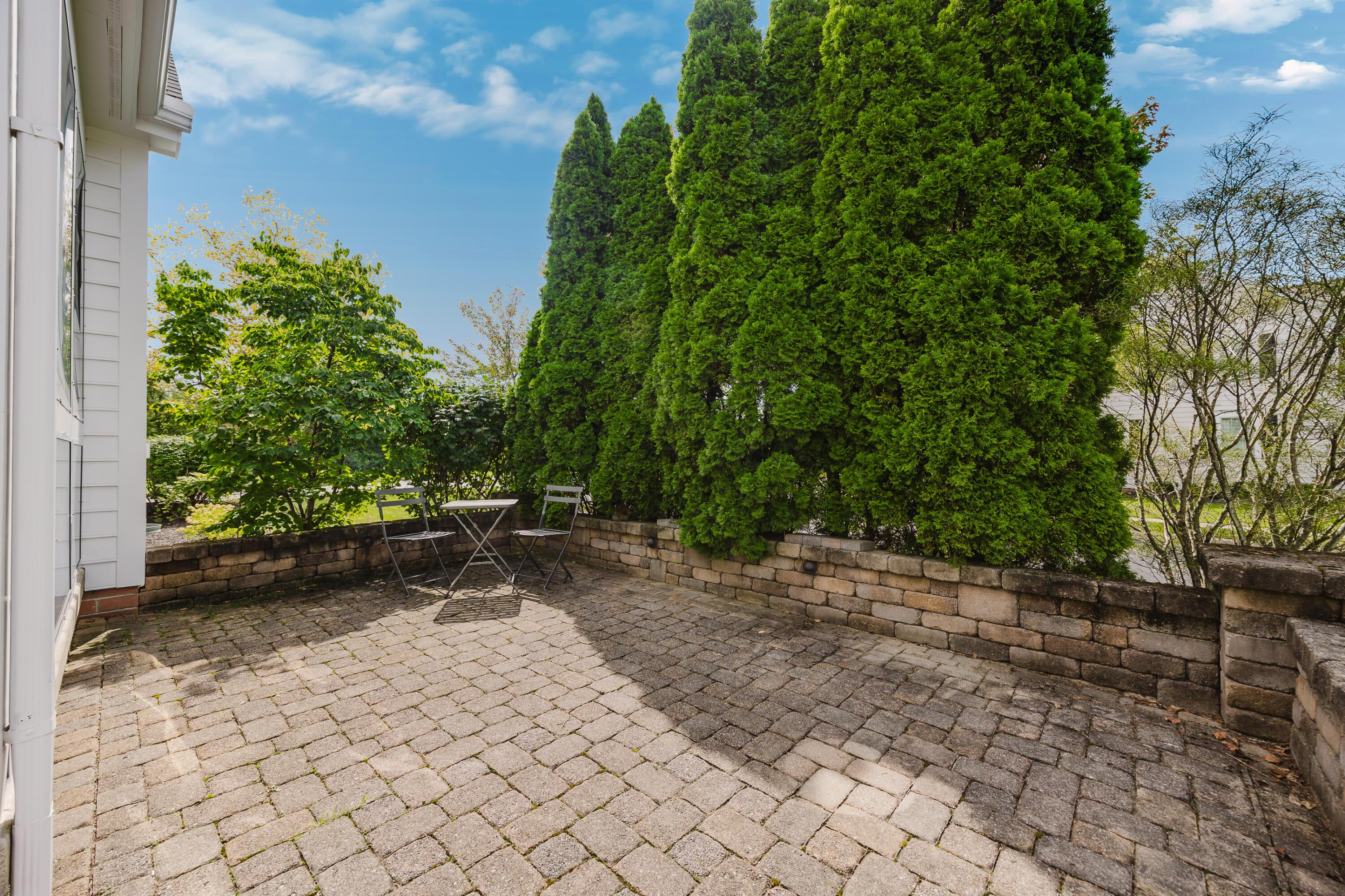 7677 Scioto Ridge Drive Property Photo 48