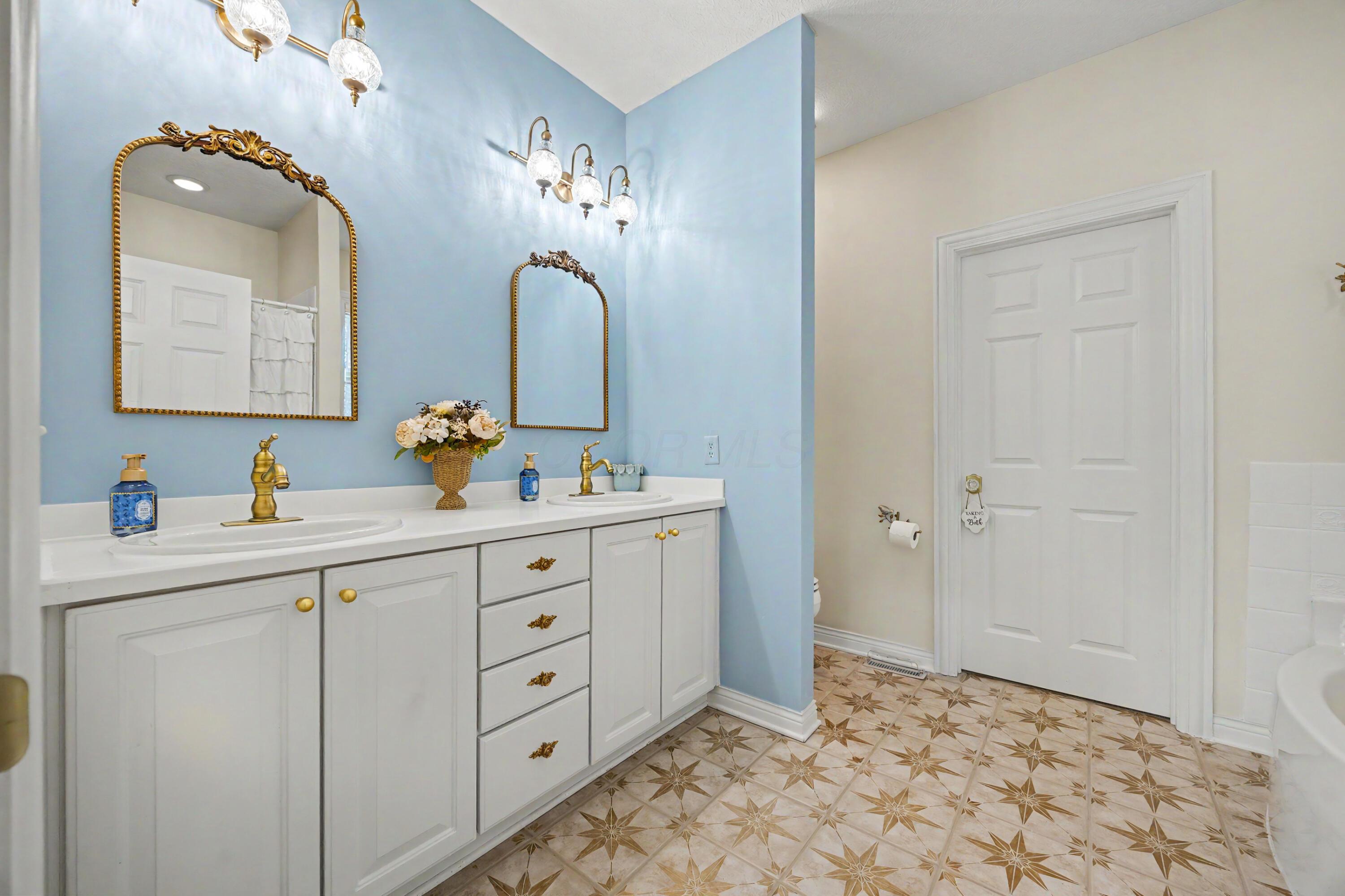 7677 Scioto Ridge Drive Property Photo 54