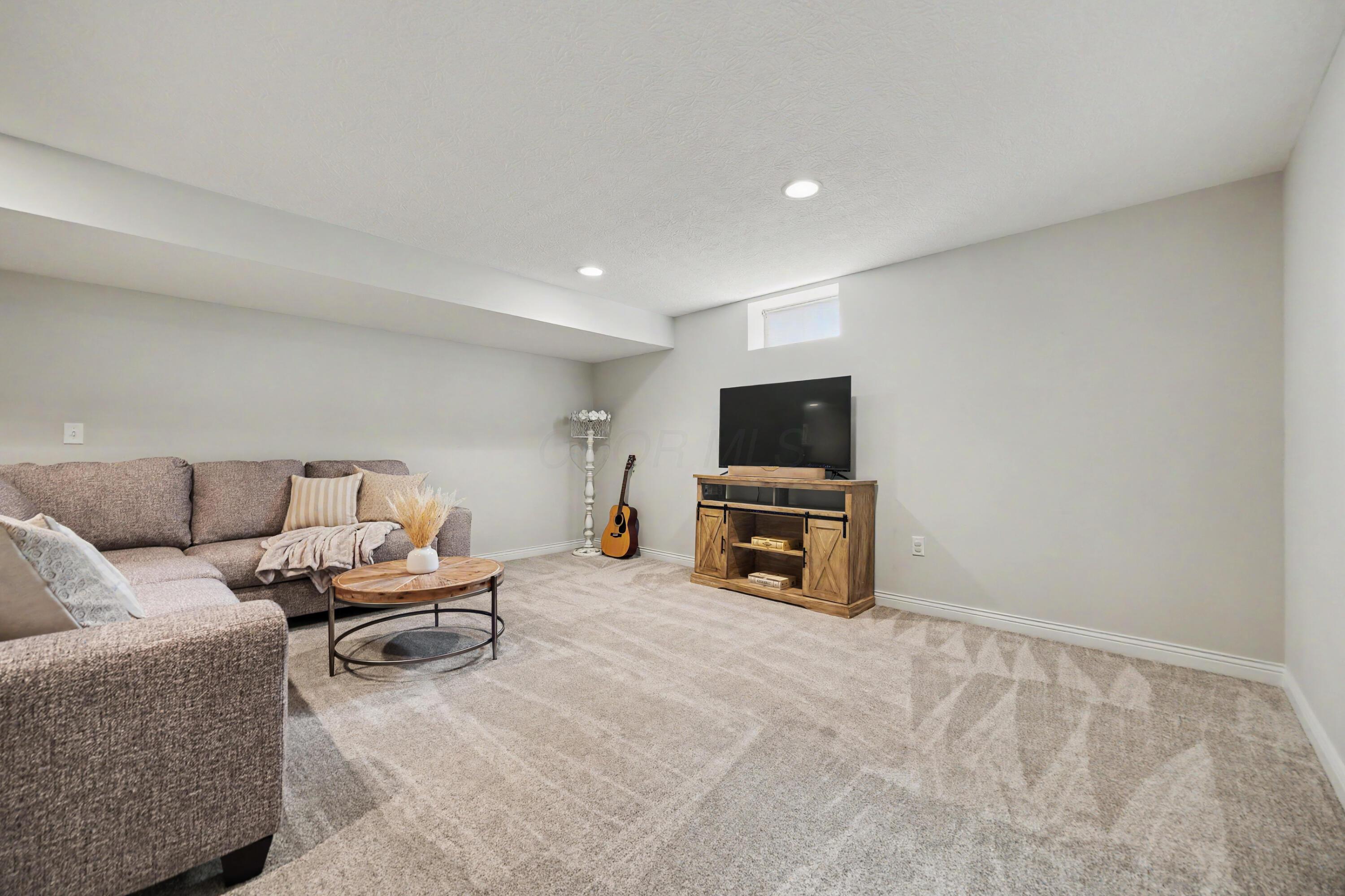 7677 Scioto Ridge Drive Property Photo 66