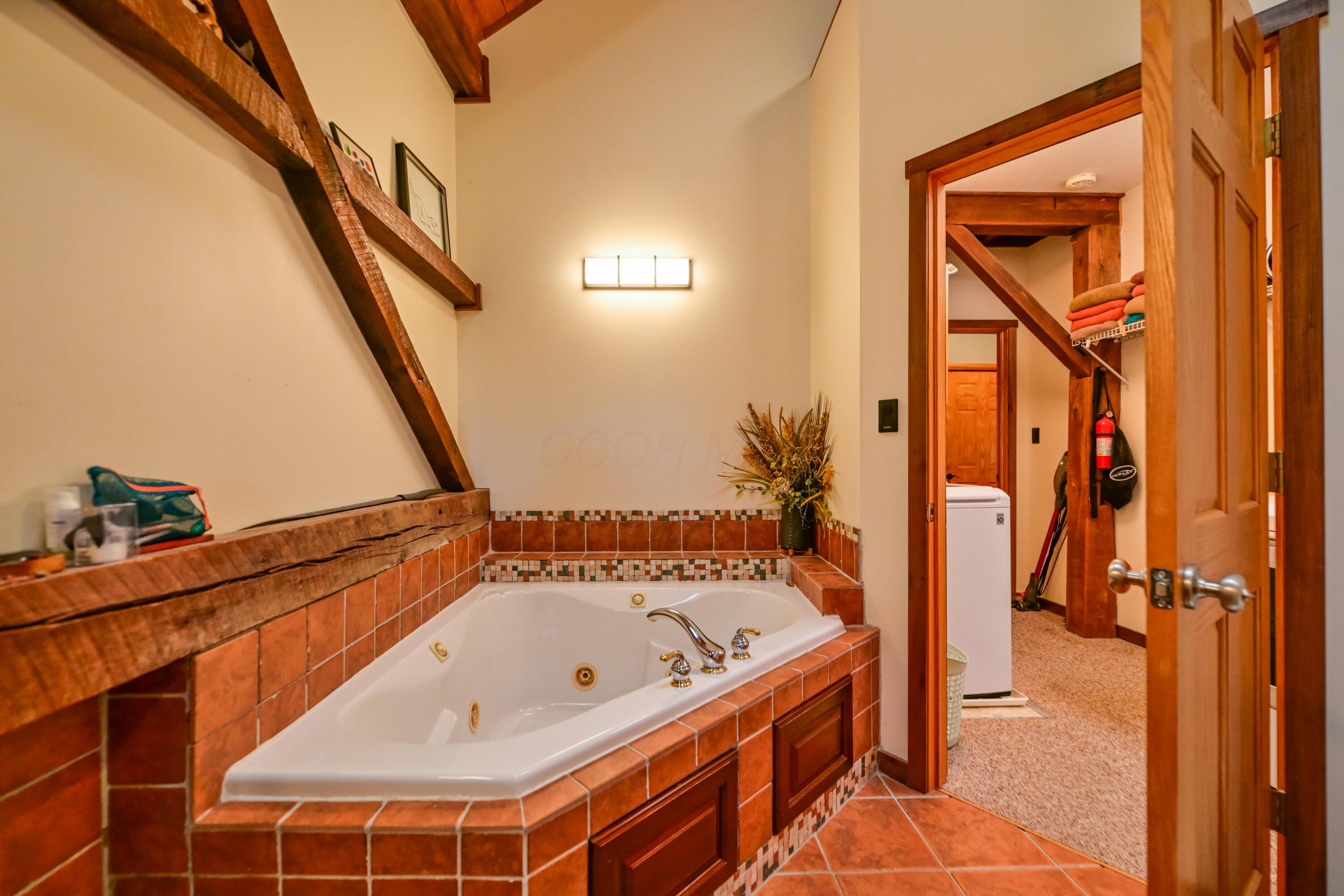 10980 Twist Tail Road Property Photo 18