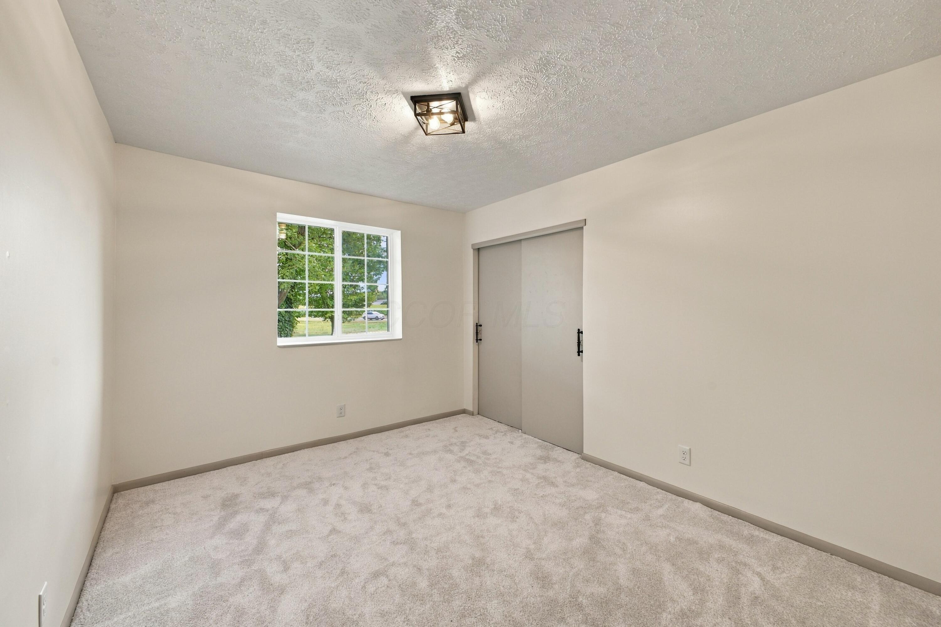 7826 Johnstown Utica Road Property Photo 33