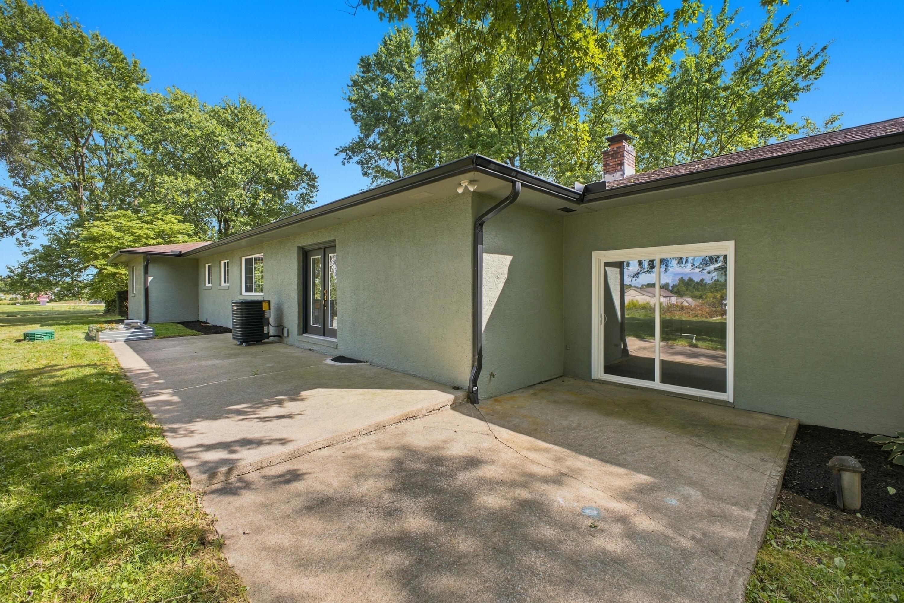 7826 Johnstown Utica Road Property Photo 39