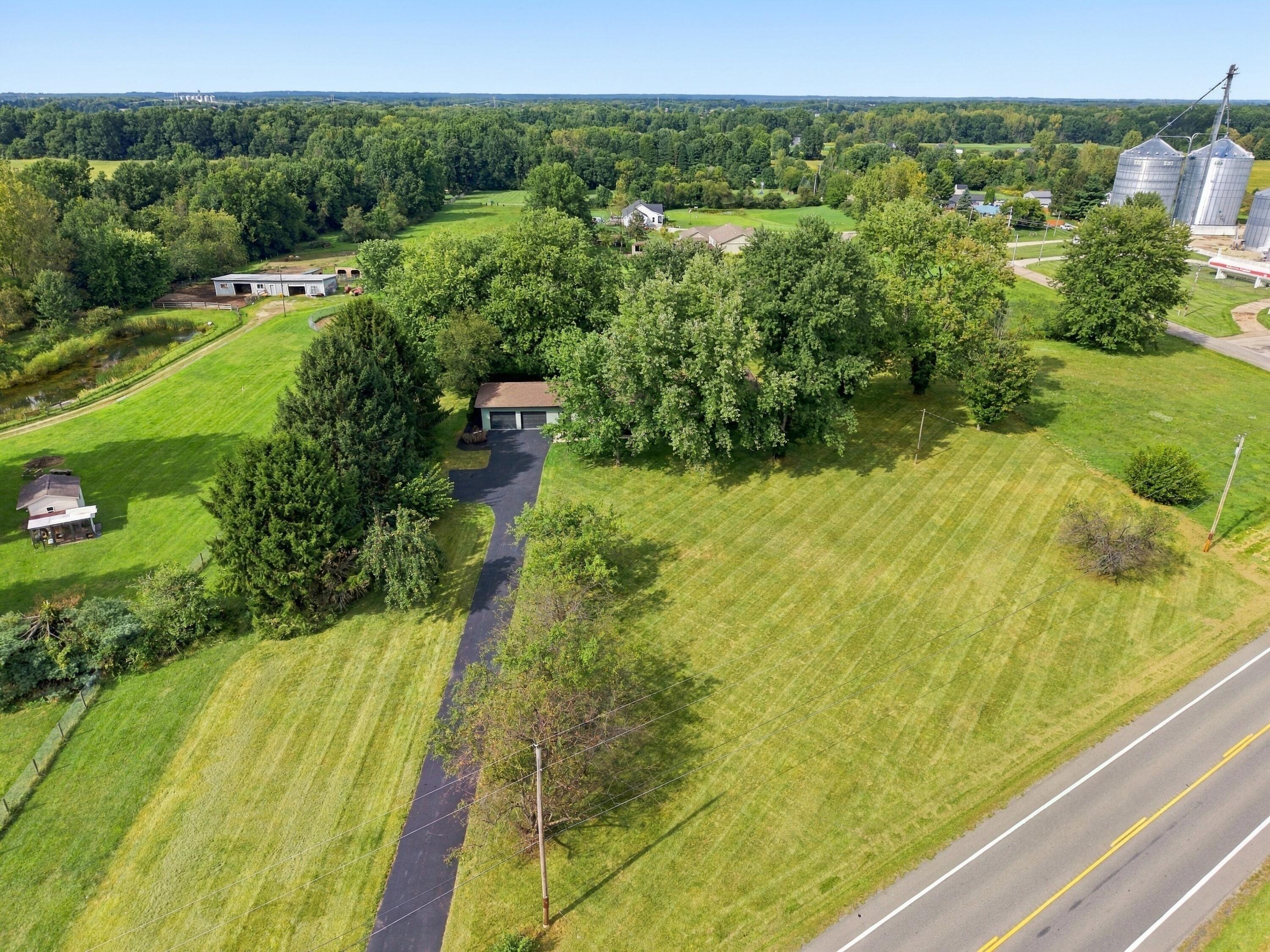 7826 Johnstown Utica Road Property Photo 41