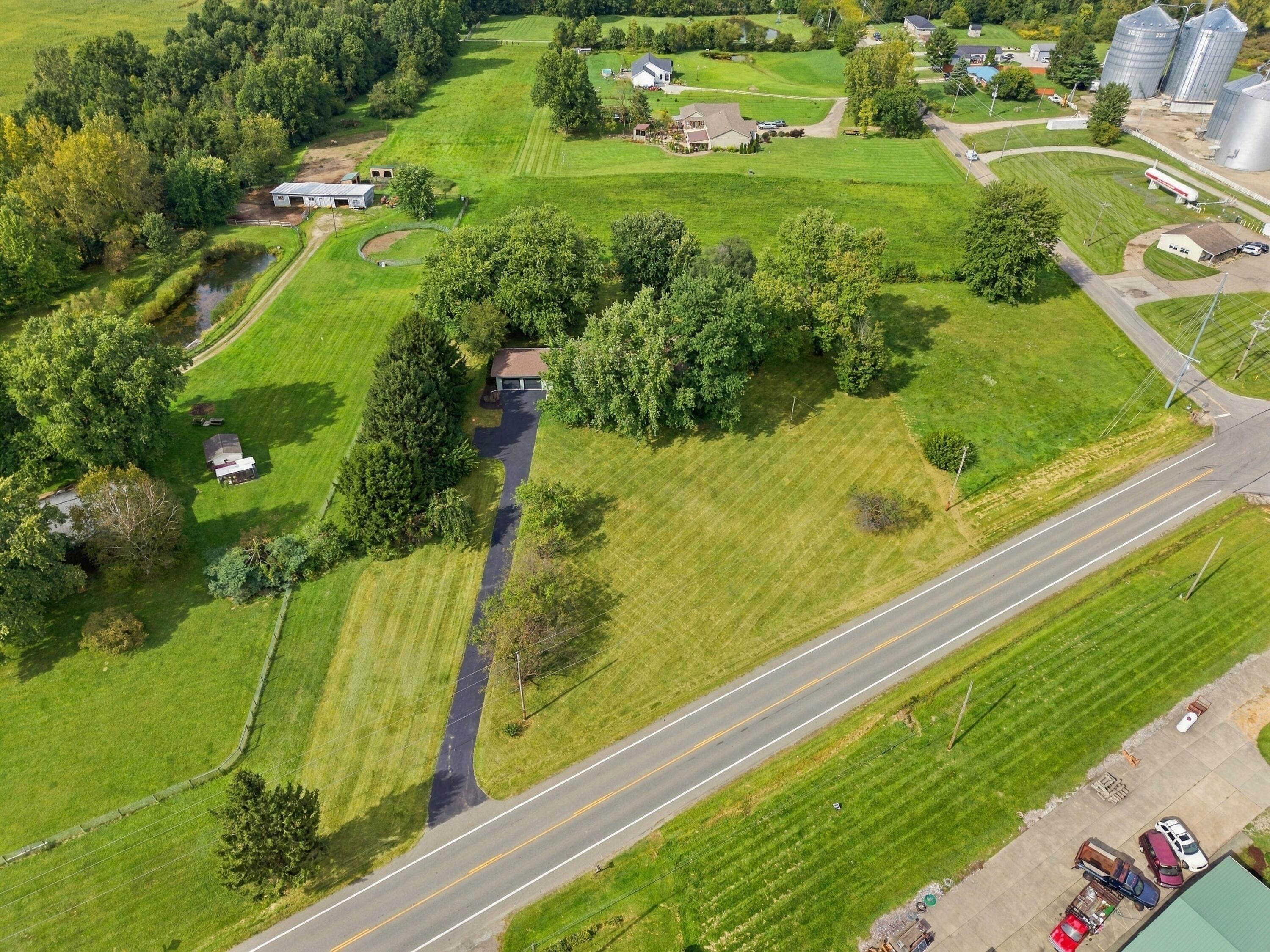 7826 Johnstown Utica Road Property Photo 44