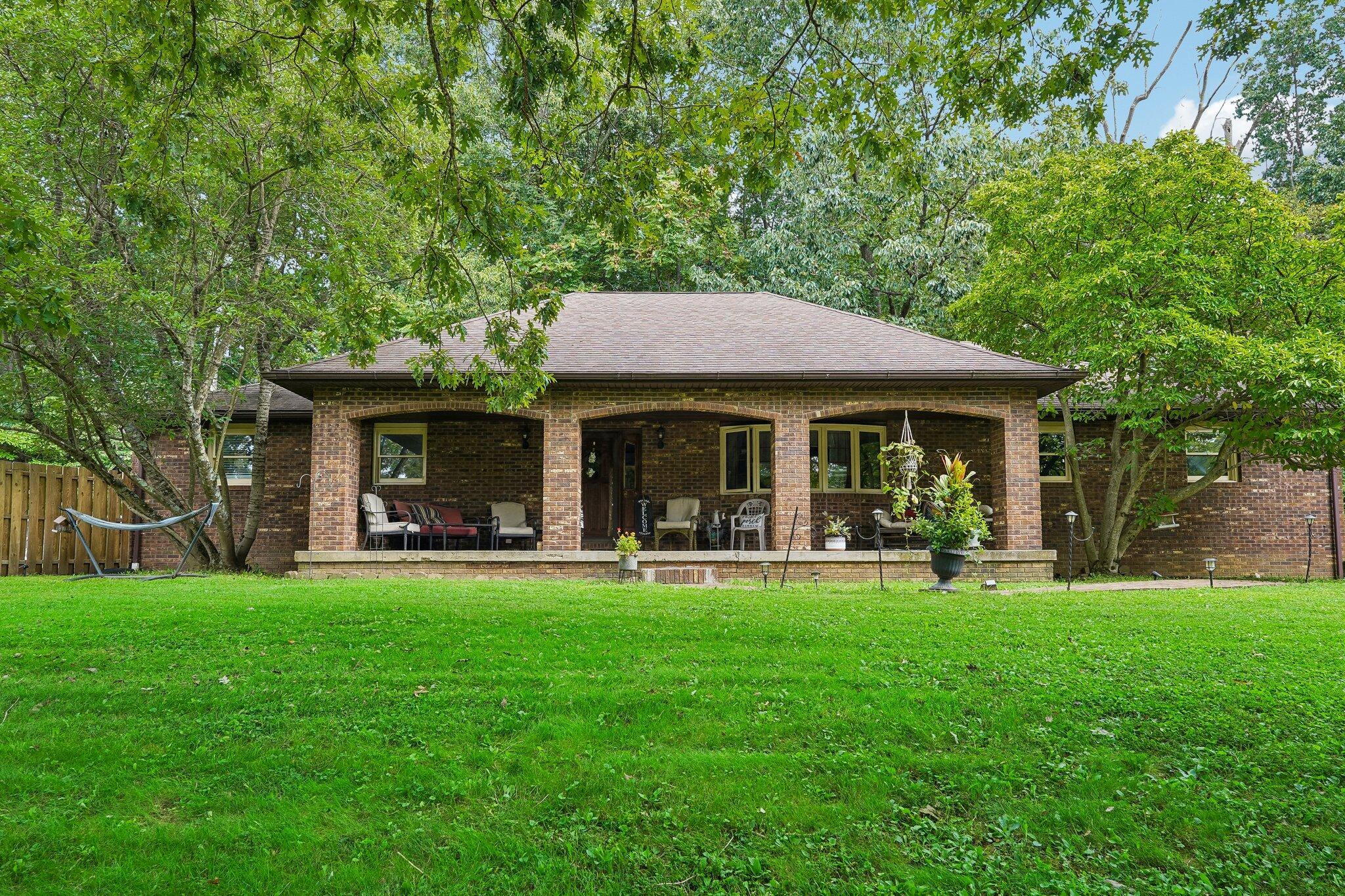 1325 Ellen Drive Property Photo 1