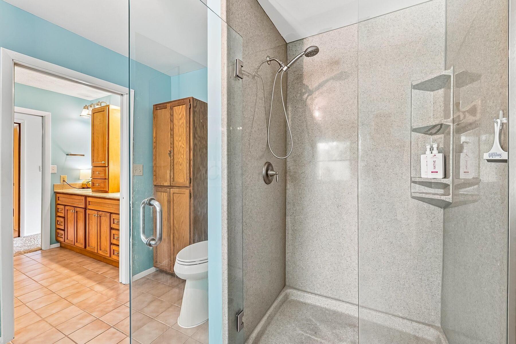 8749 Scarsdale Boulevard Property Photo 25