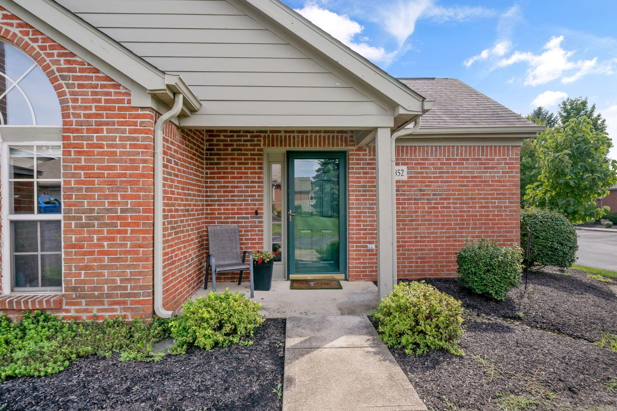 3852 Sandstone Circle Property Photo 1