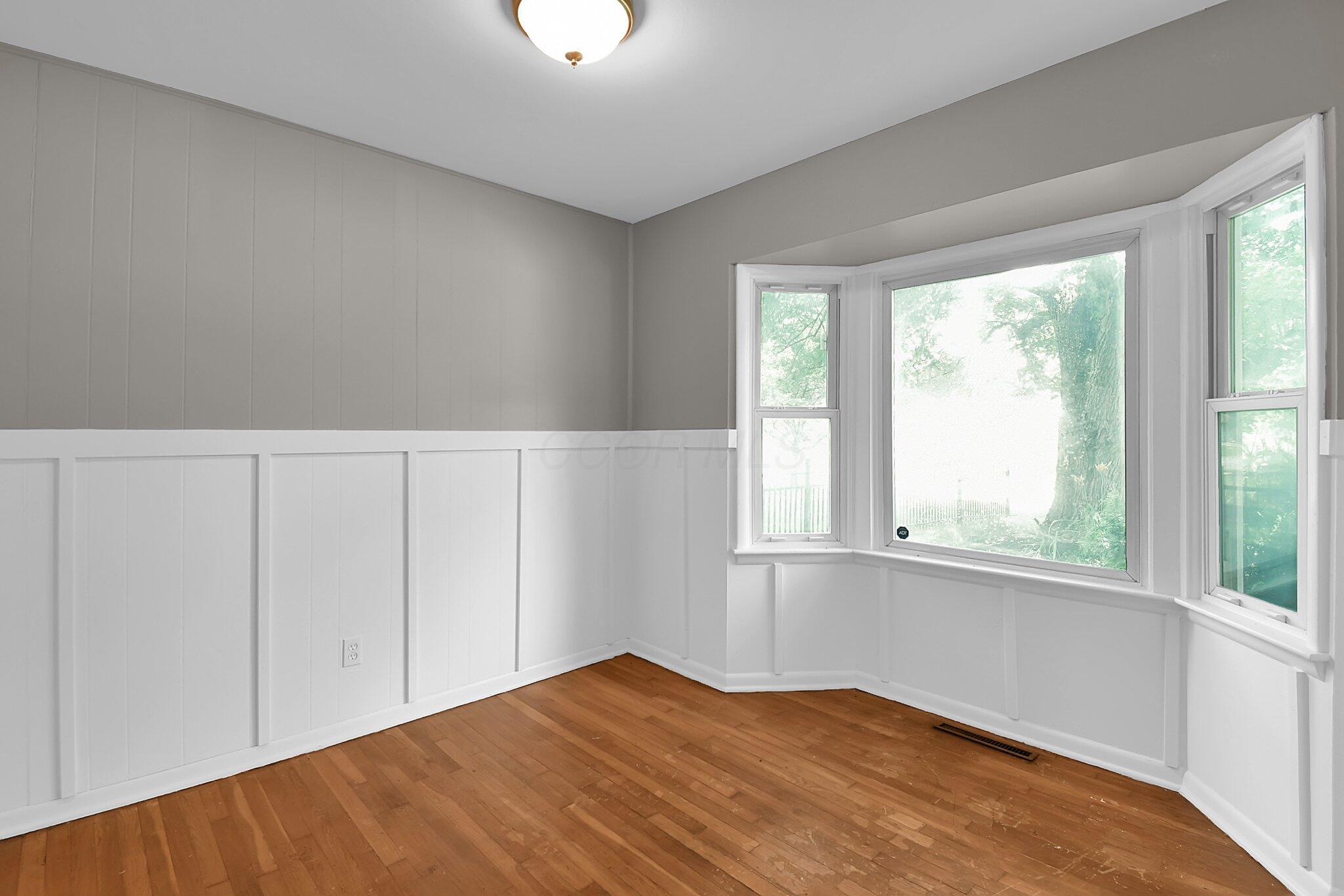 1609 Courtright Road Property Photo 7