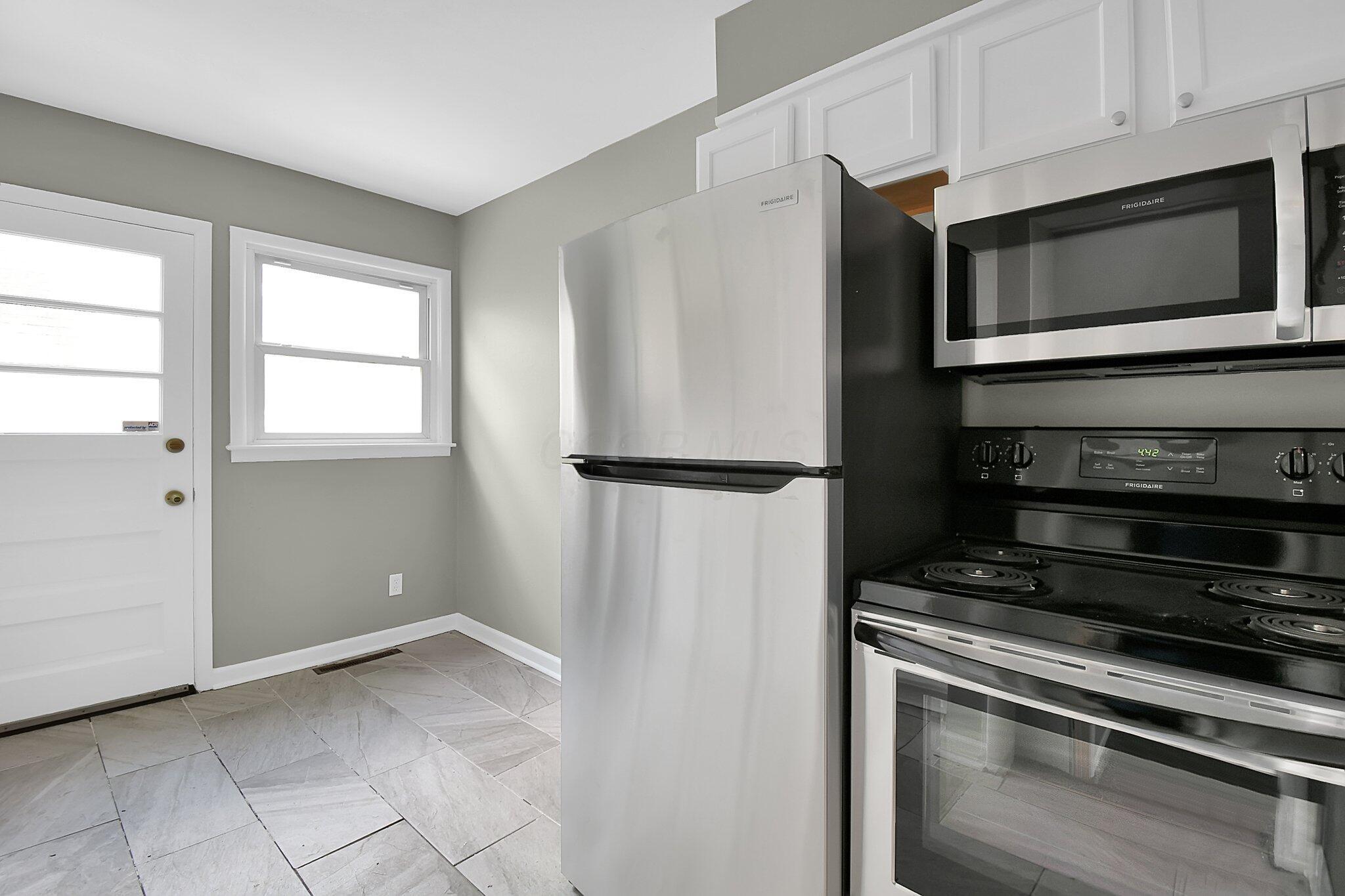 1609 Courtright Road Property Photo 12