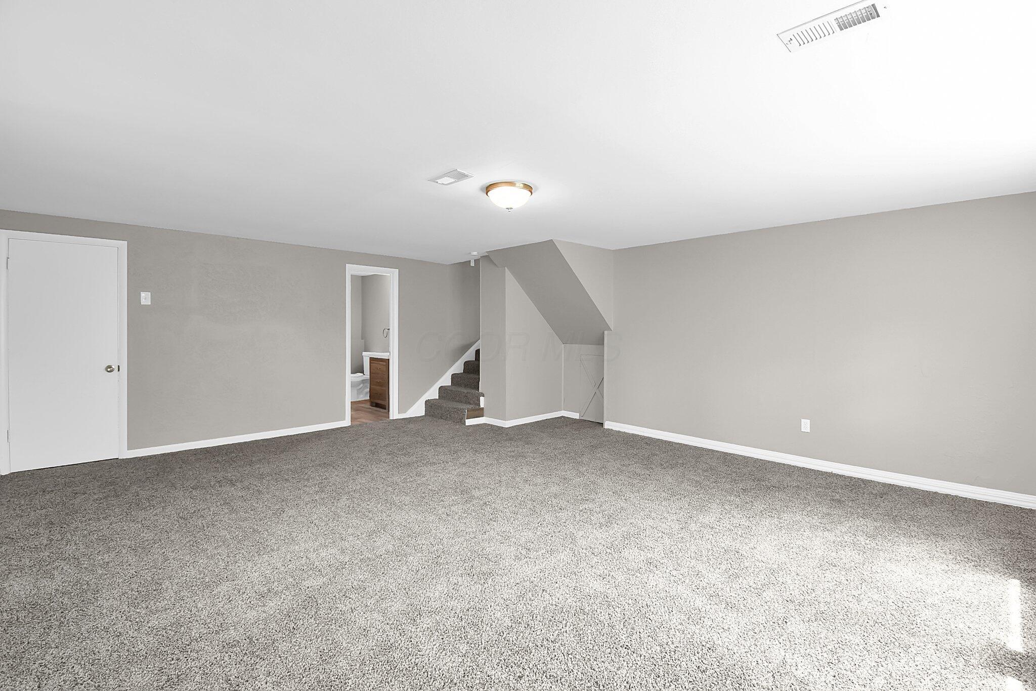 1609 Courtright Road Property Photo 23