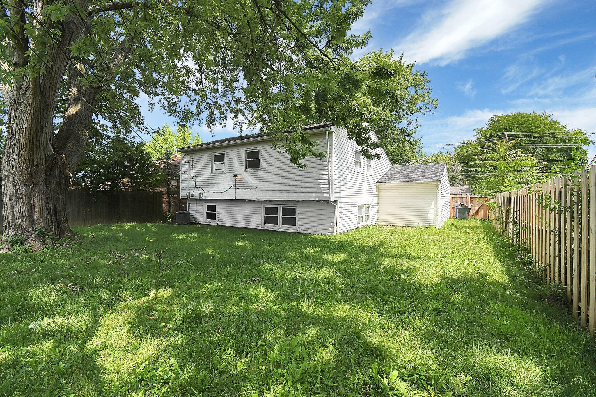 1609 Courtright Road Property Photo 24