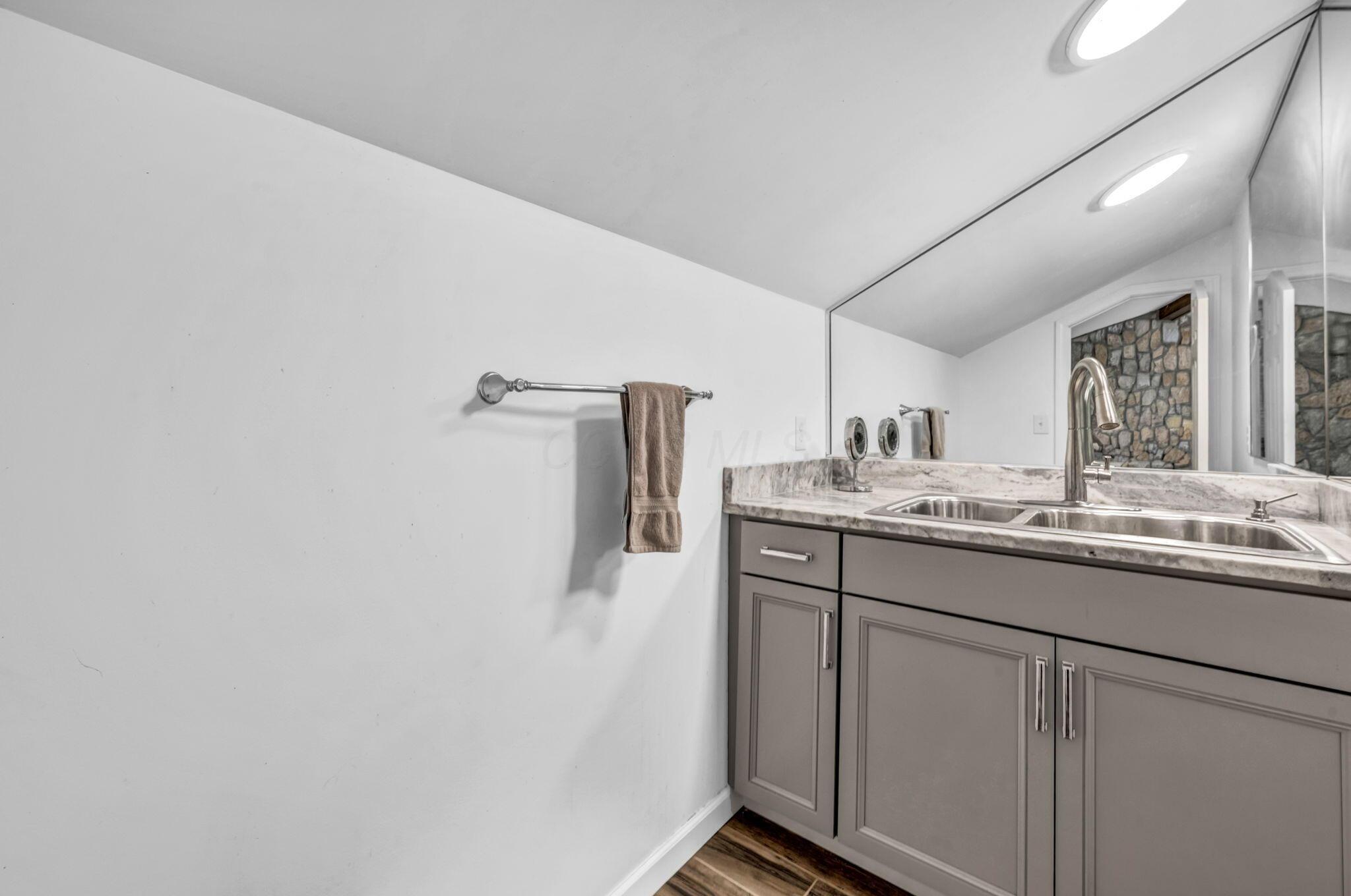 5101 Hawthorne Valley Drive Property Photo 62