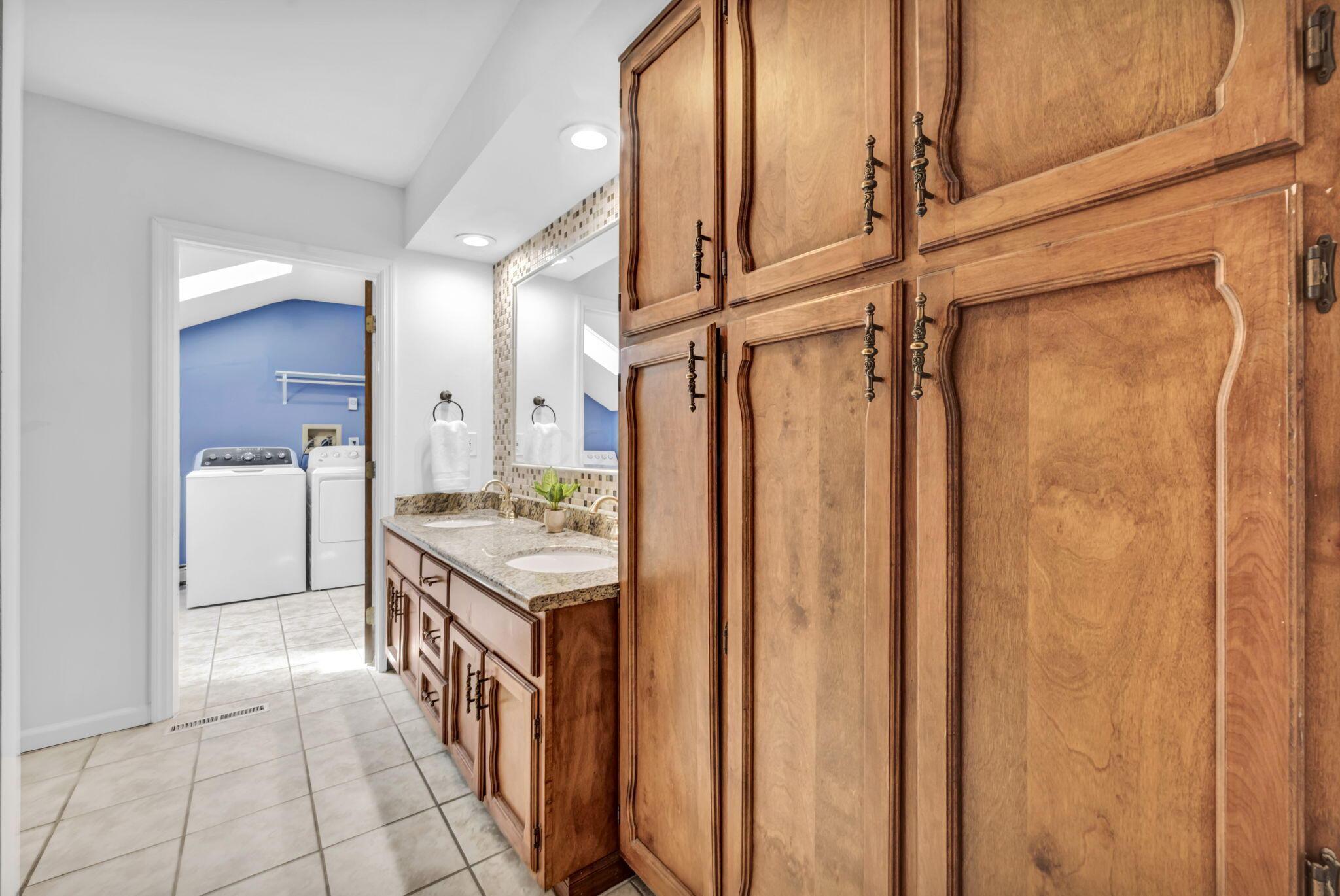 5101 Hawthorne Valley Drive Property Photo 68