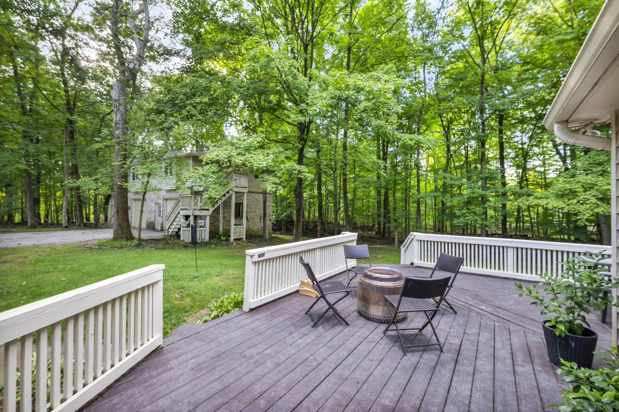 5101 Hawthorne Valley Drive Property Photo 105