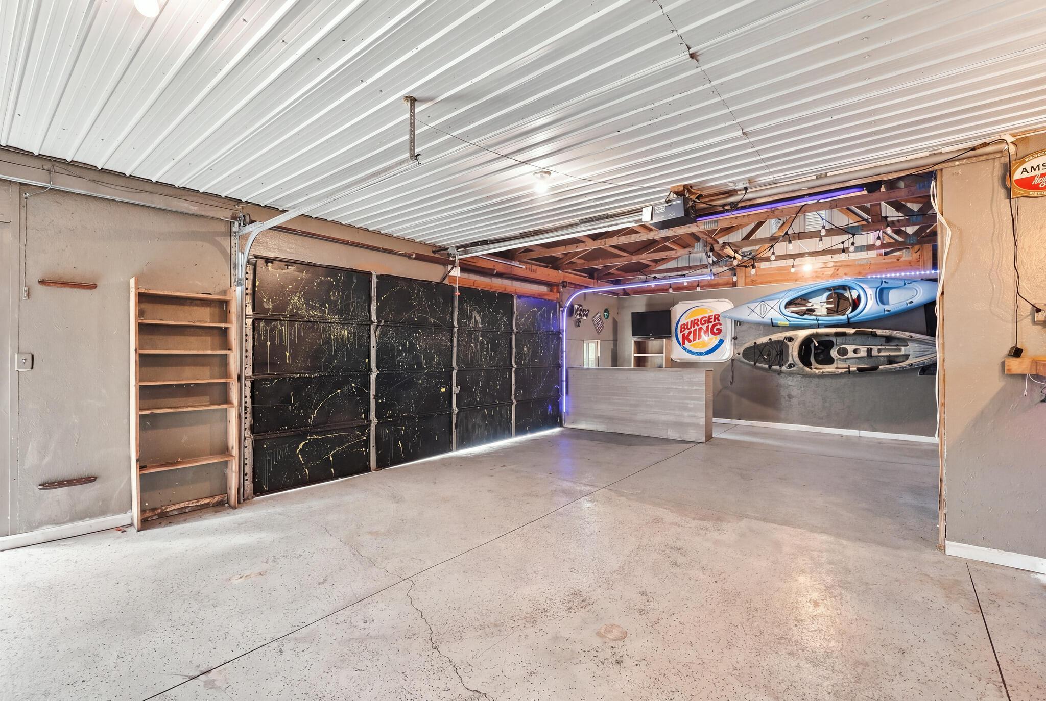 471 E Center Street Property Photo 44