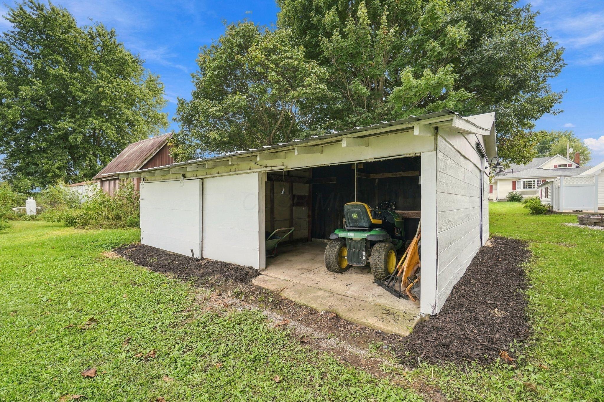 471 E Center Street Property Photo 50