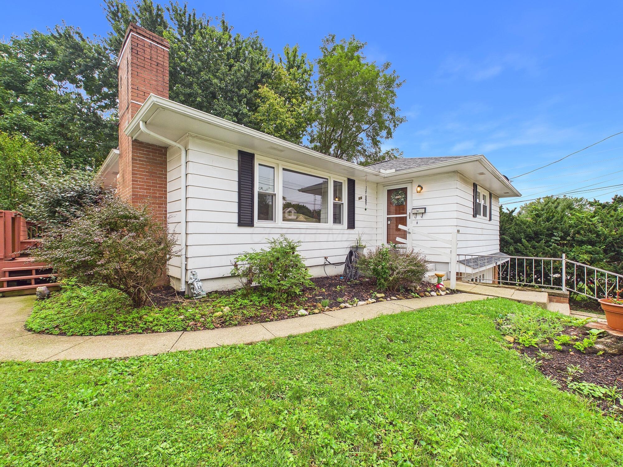 914 Rutter Avenue Property Photo 3