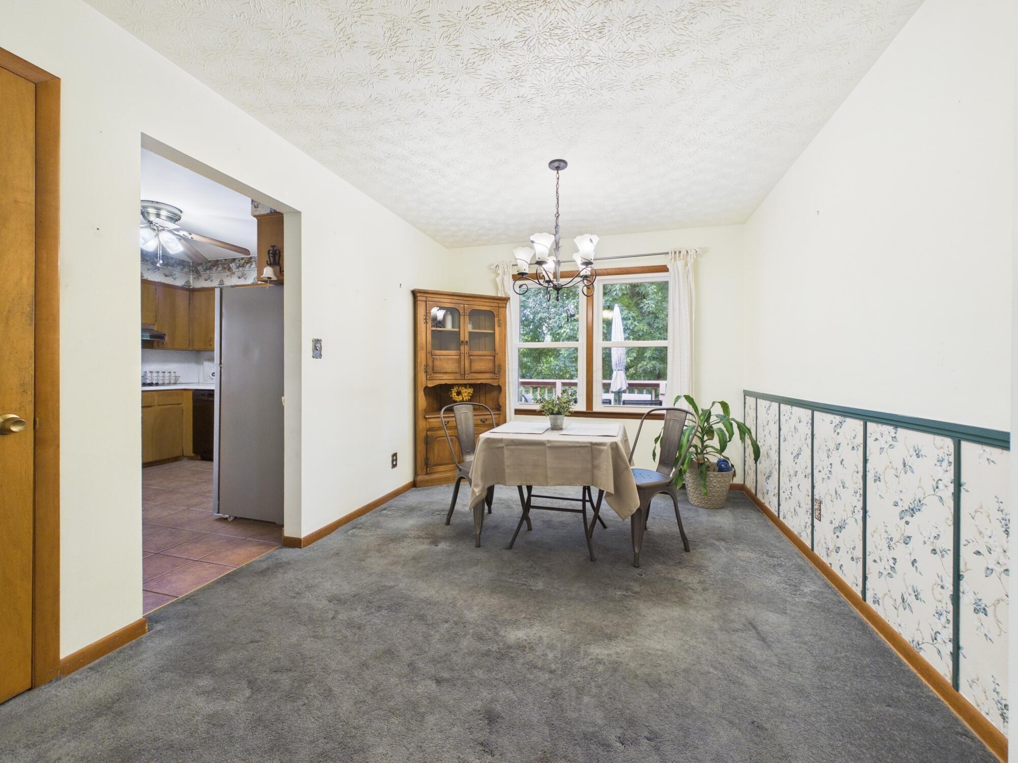 914 Rutter Avenue Property Photo 12