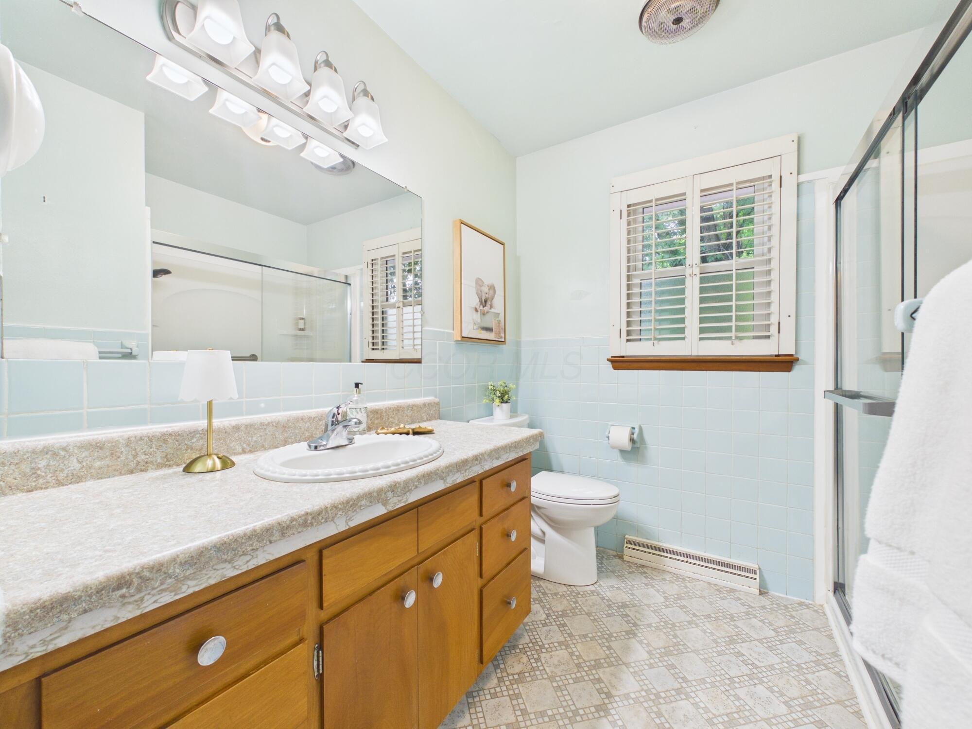 914 Rutter Avenue Property Photo 17