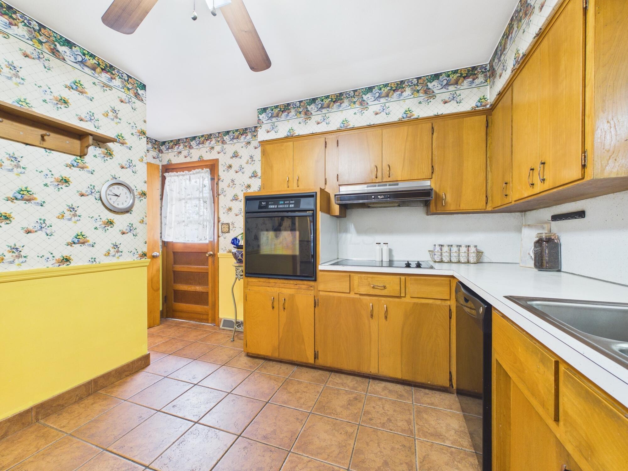 914 Rutter Avenue Property Photo 25