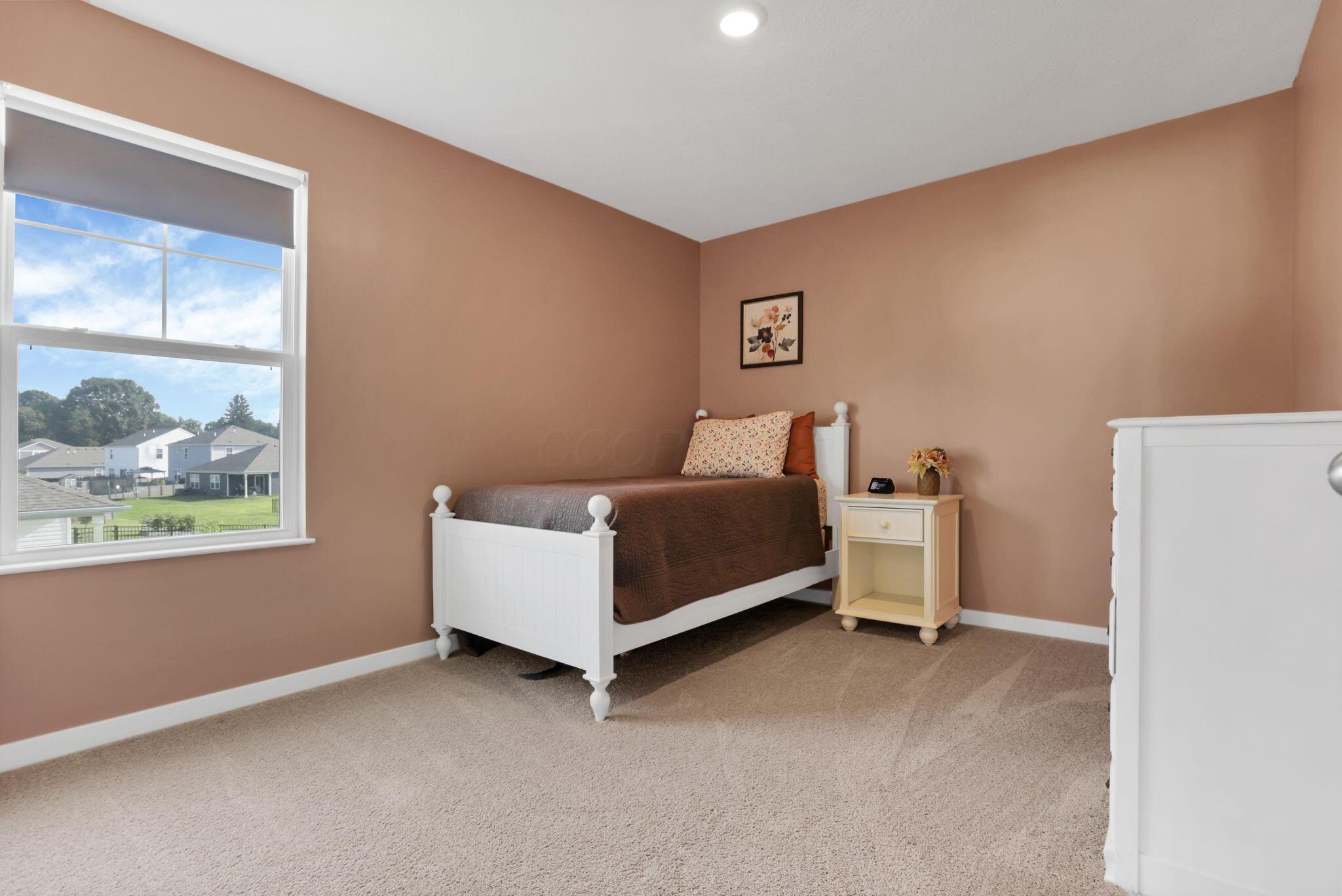 318 Trinity Way W Property Photo 19