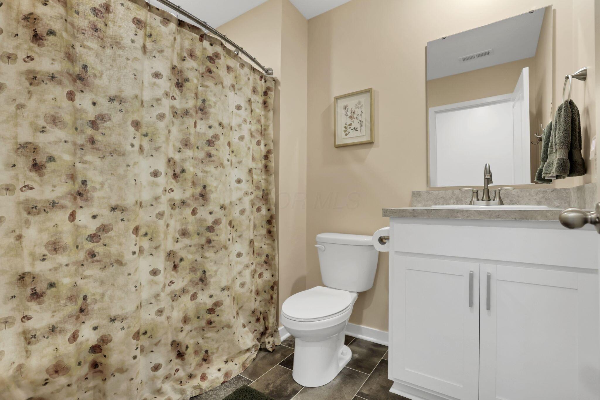 318 Trinity Way W Property Photo 23